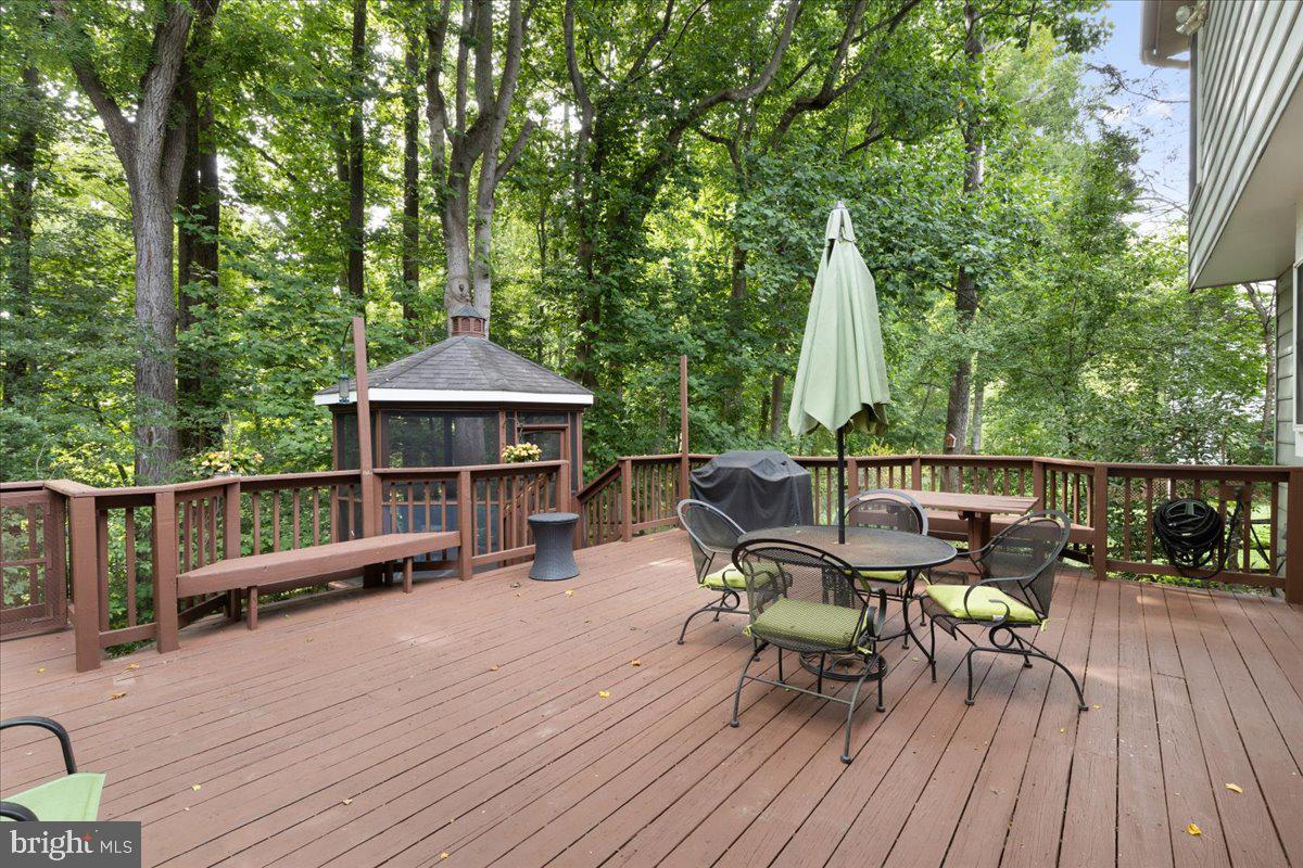 DORSEY HALL - Residential