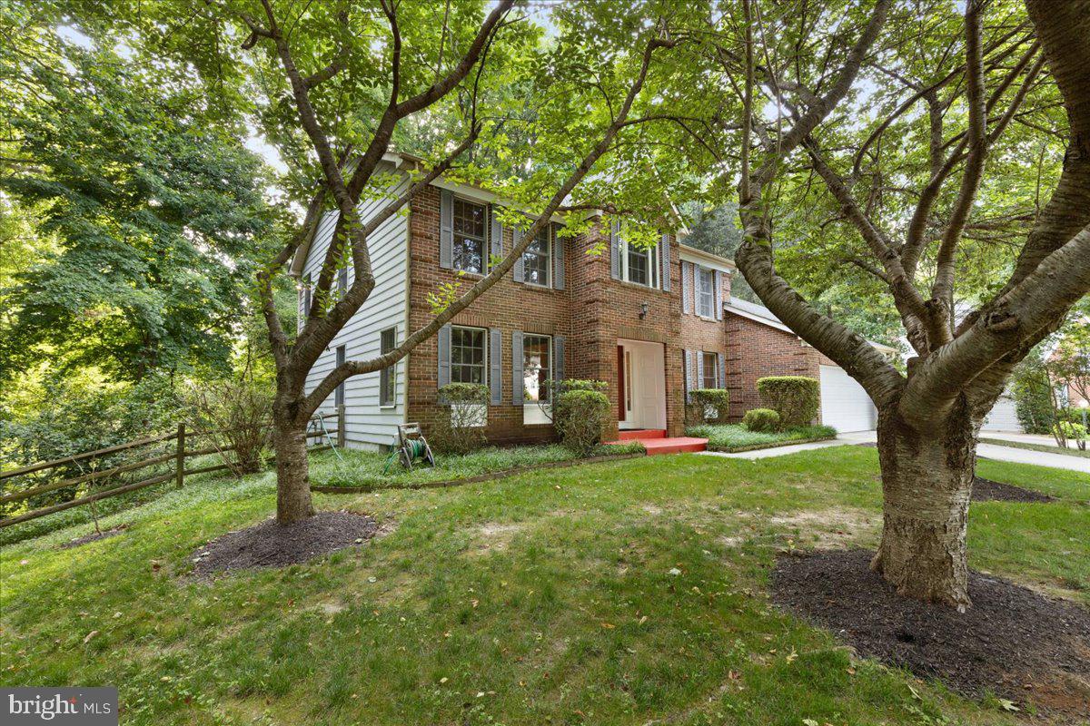 DORSEY HALL - Residential