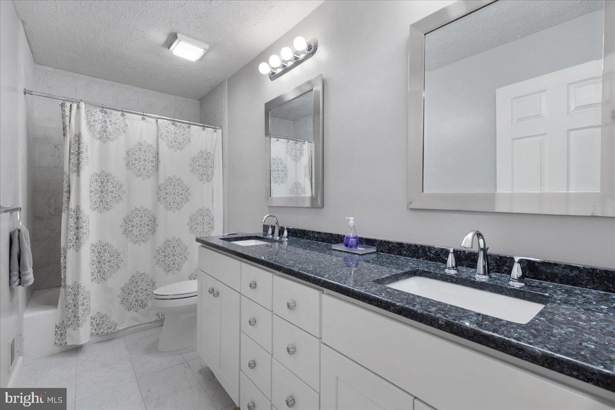 DORSEY HALL - Residential