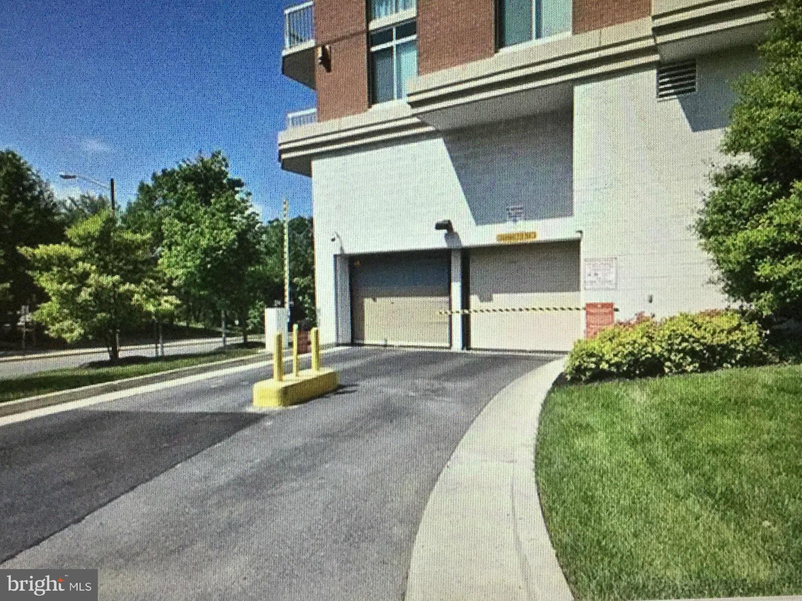 NORTHAMPTON PLACE - Residential Lease