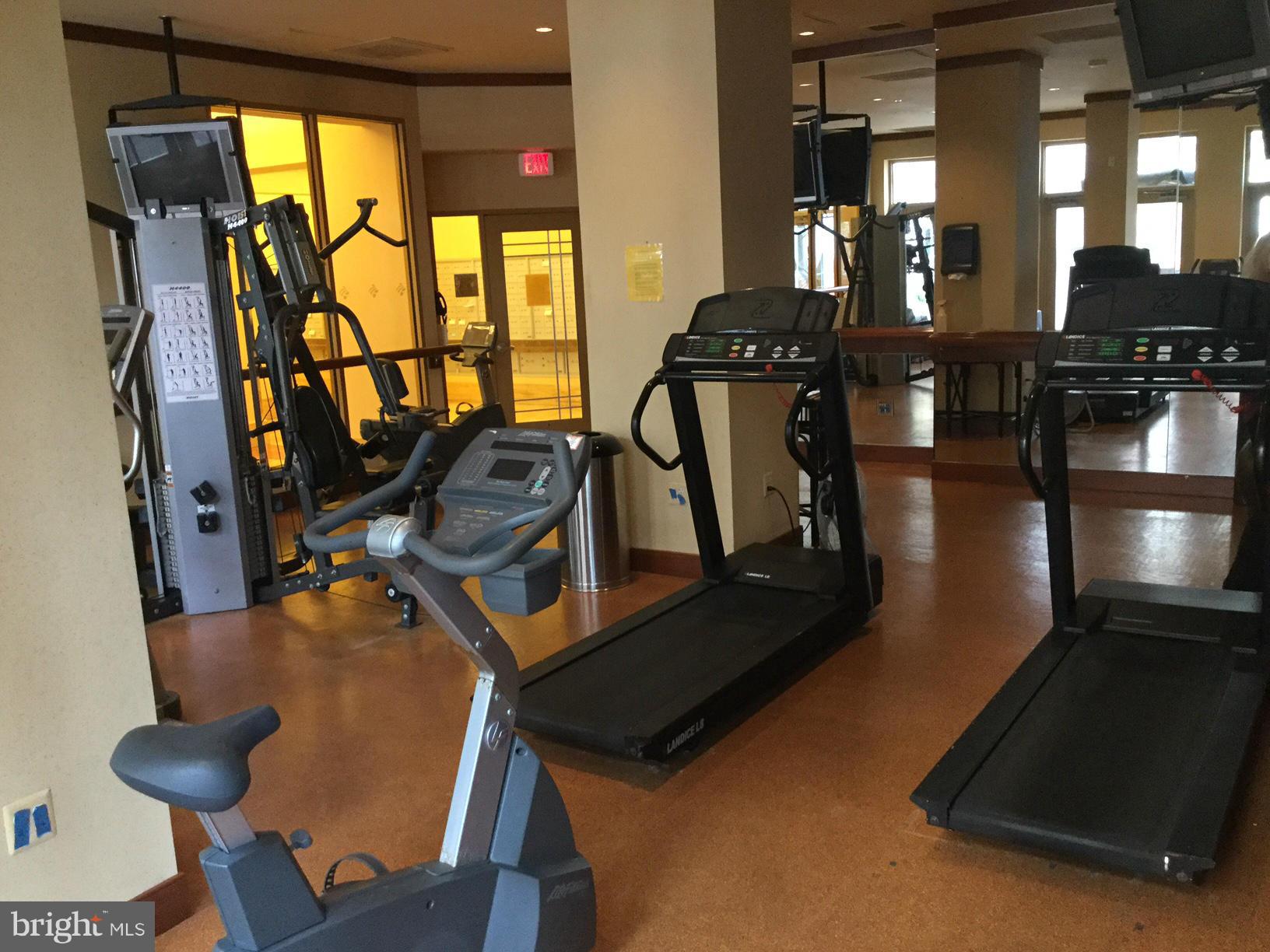 NORTHAMPTON PLACE - Residential Lease