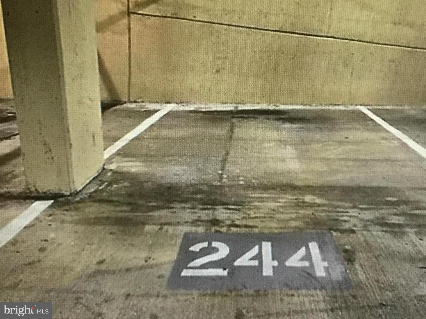 NORTHAMPTON PLACE - Residential Lease