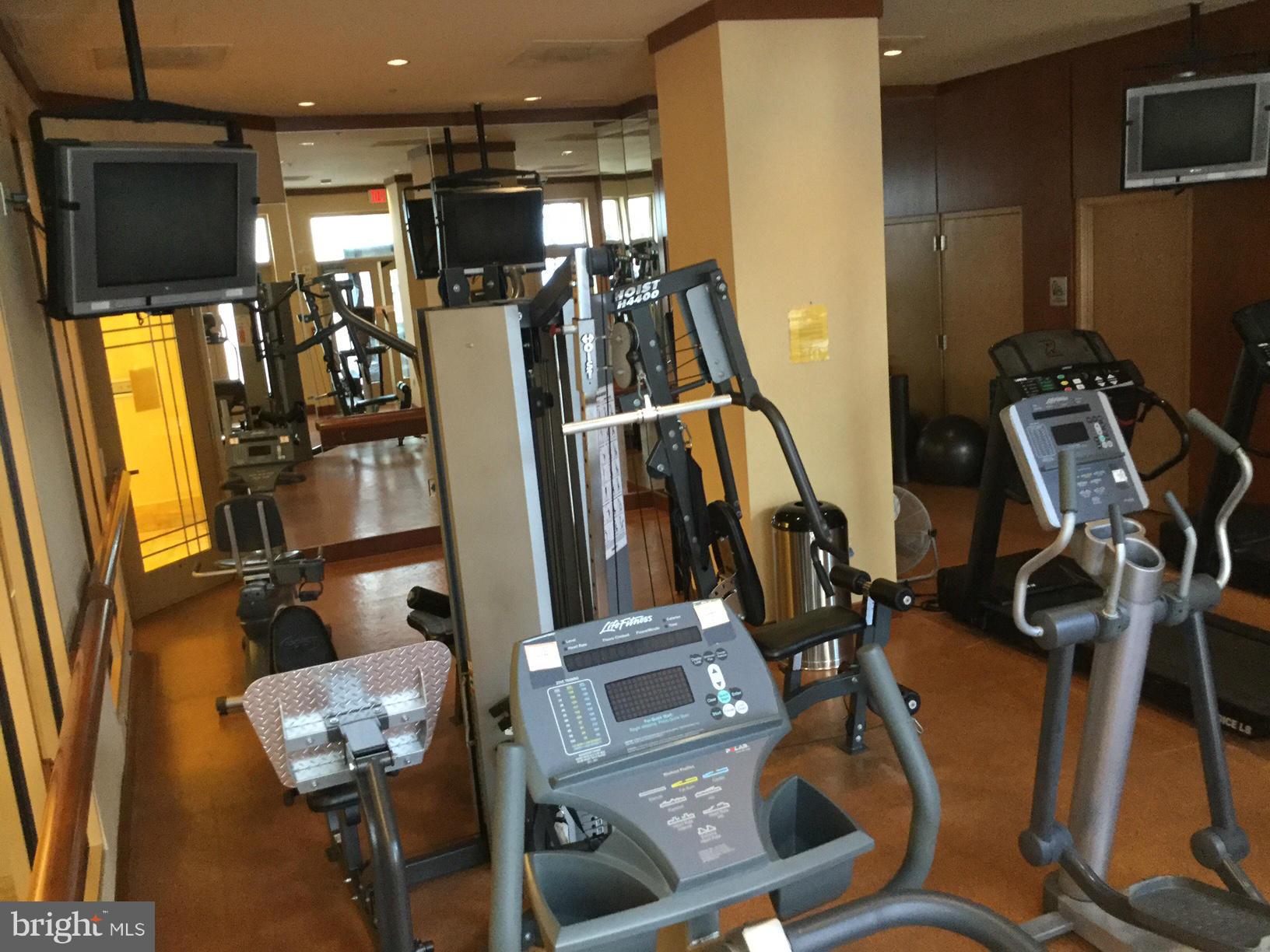 NORTHAMPTON PLACE - Residential Lease