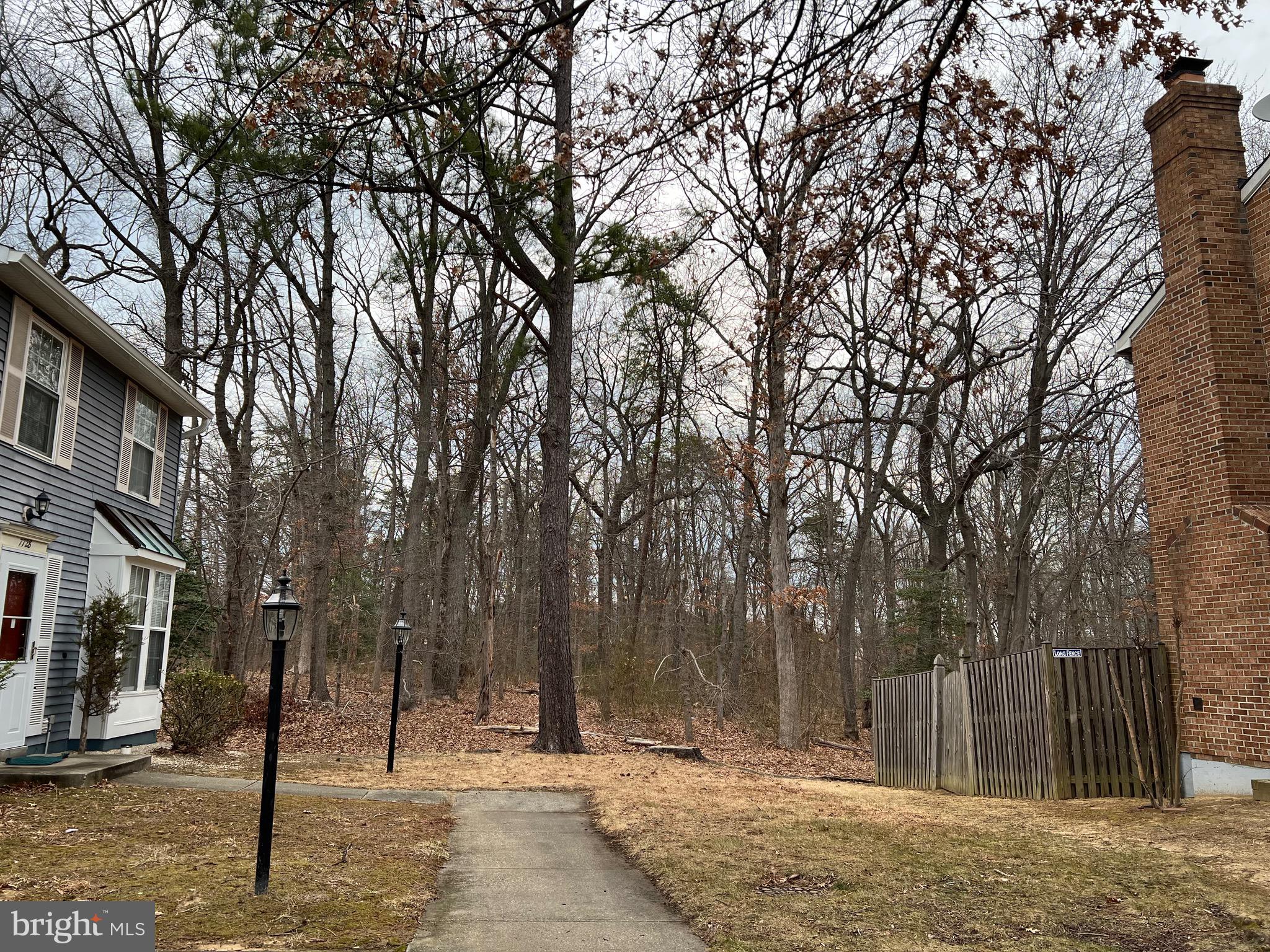 GREEN HOLLY WOODS PLAT T - Residential