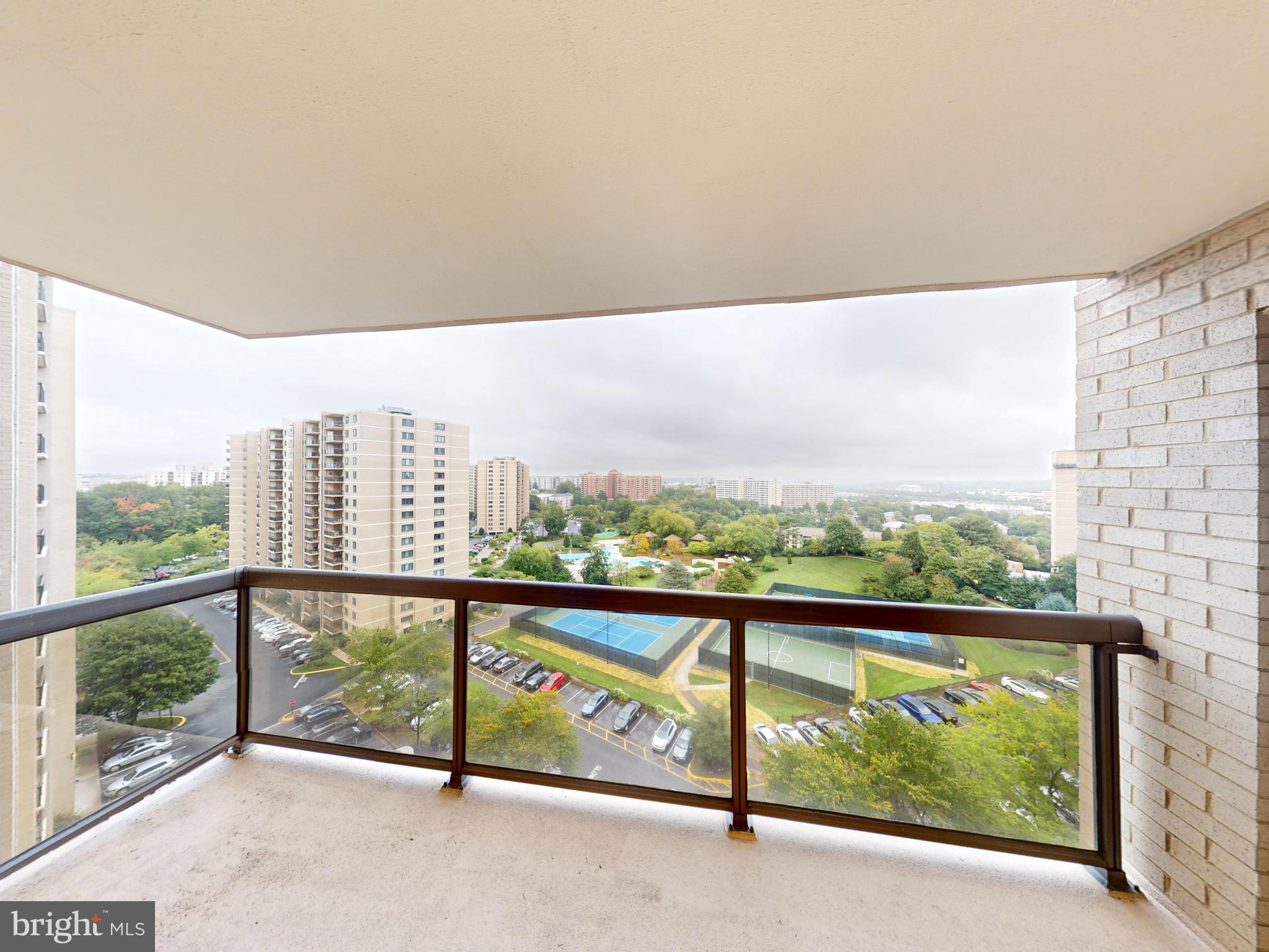 WATERGATE AT LANDMARK - Residential Lease