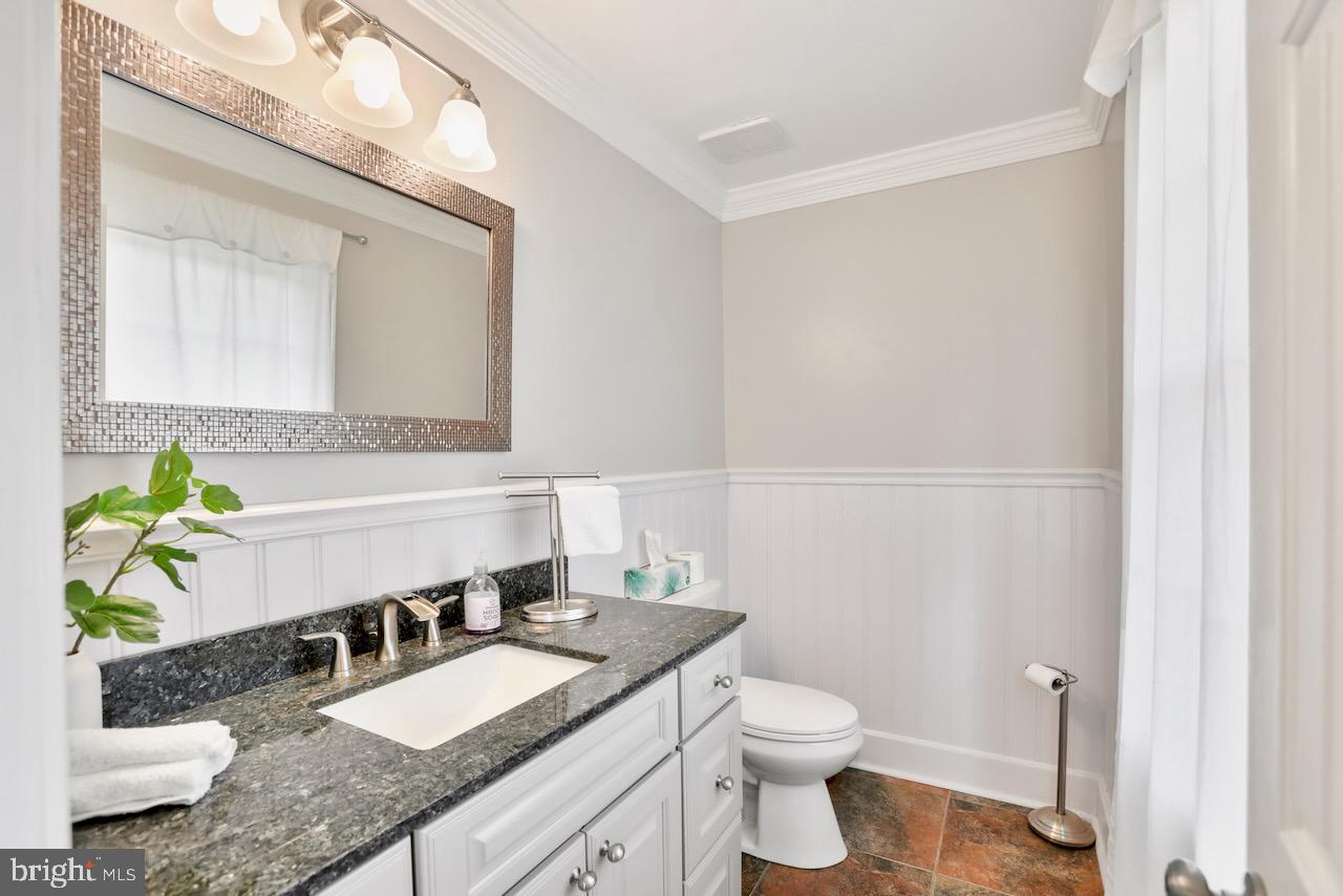 PEER MANOR - Residential