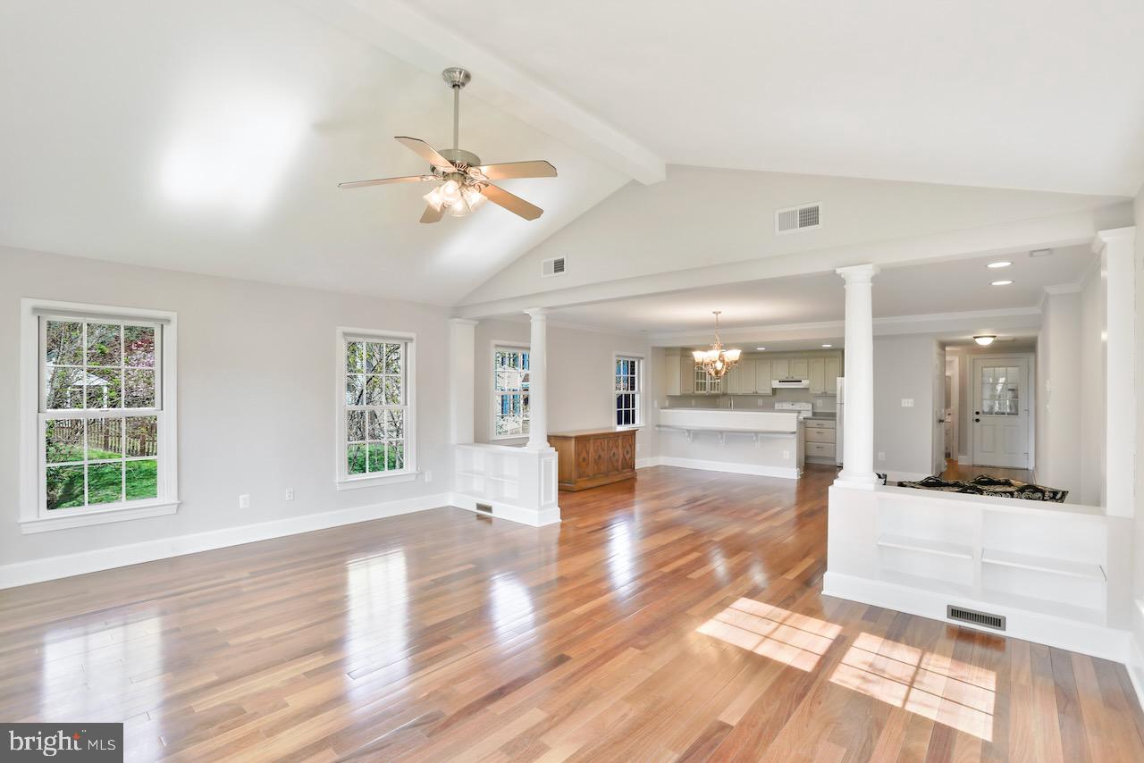 PEER MANOR - Residential