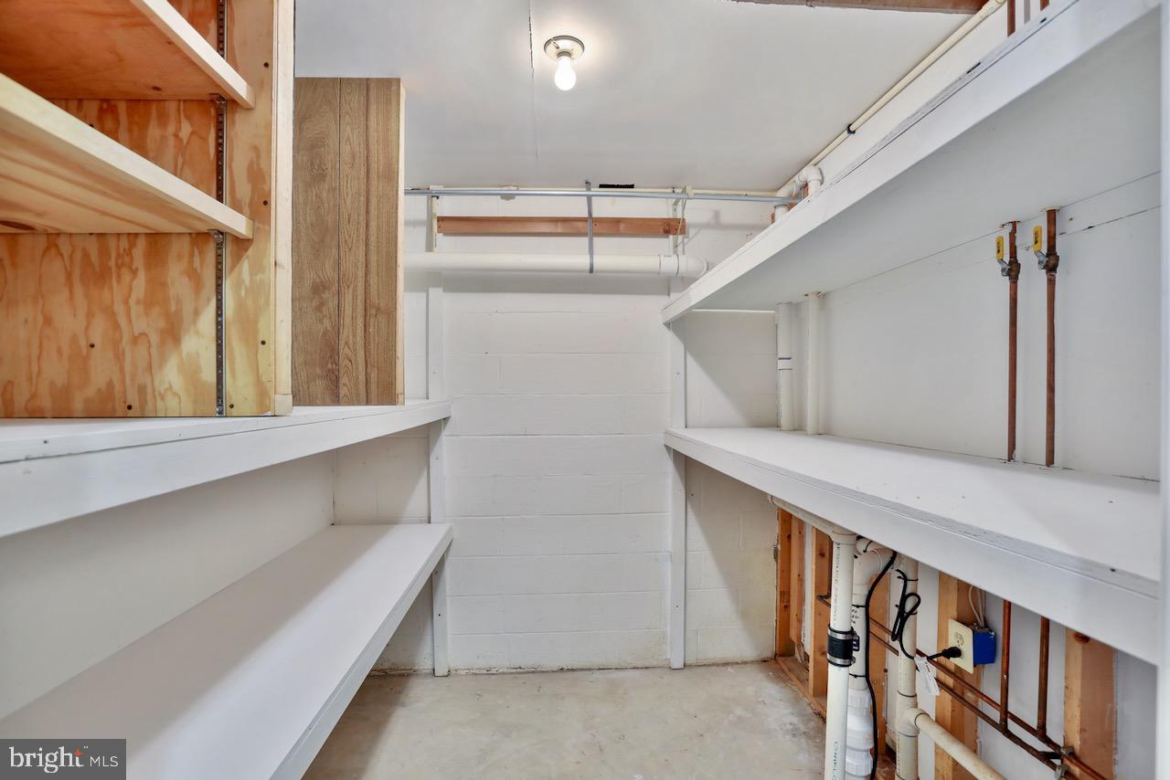 PEER MANOR - Residential