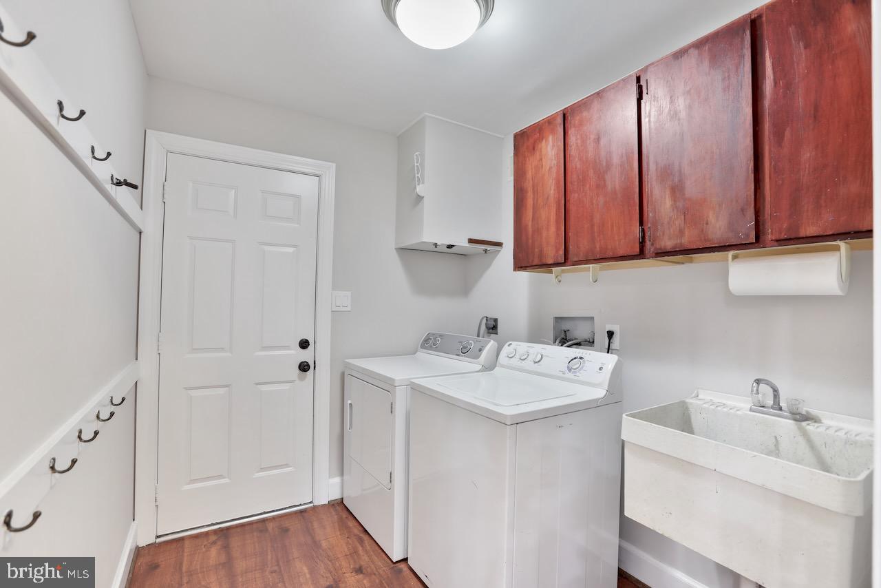 PEER MANOR - Residential