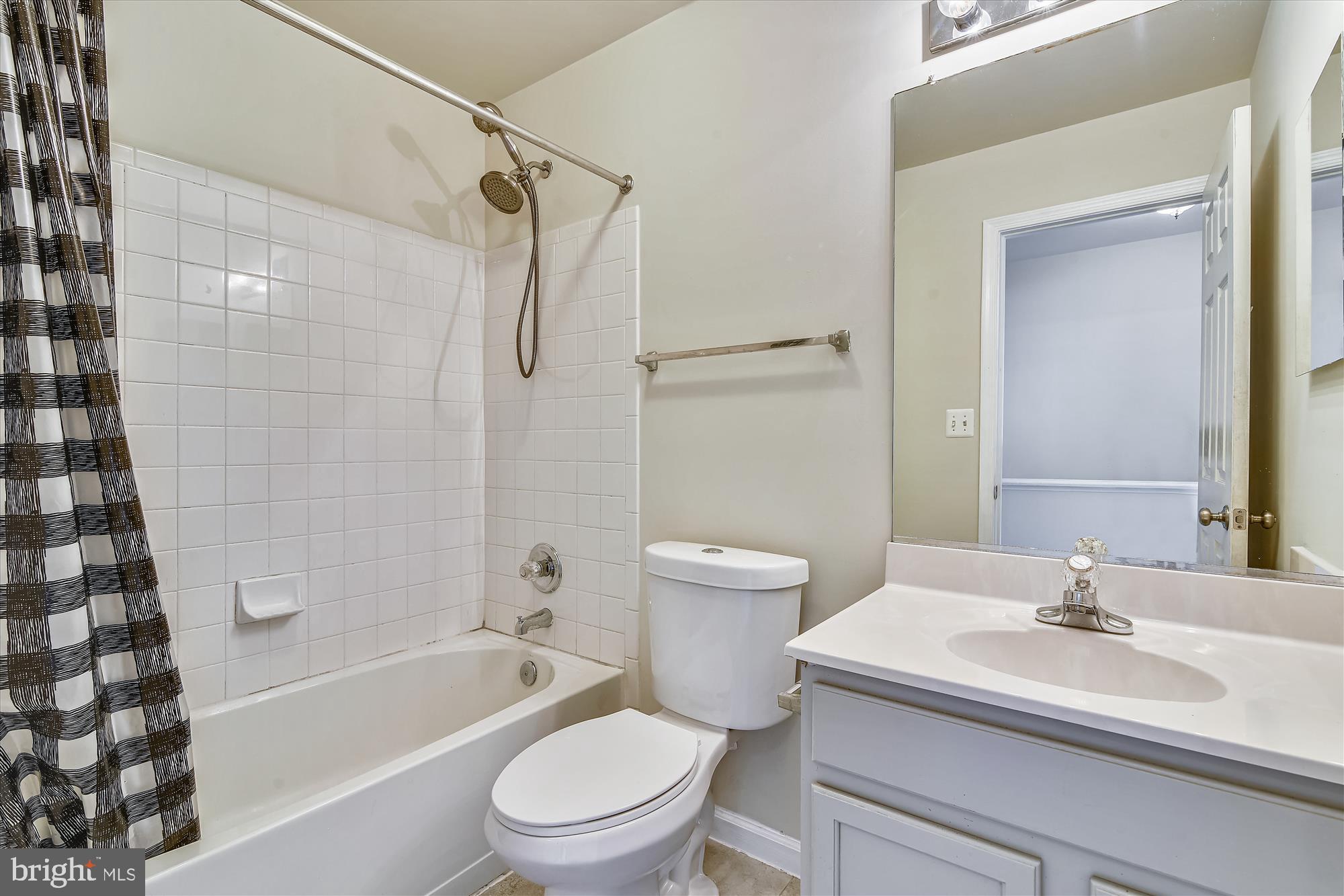 SYCAMORE HILL - Residential