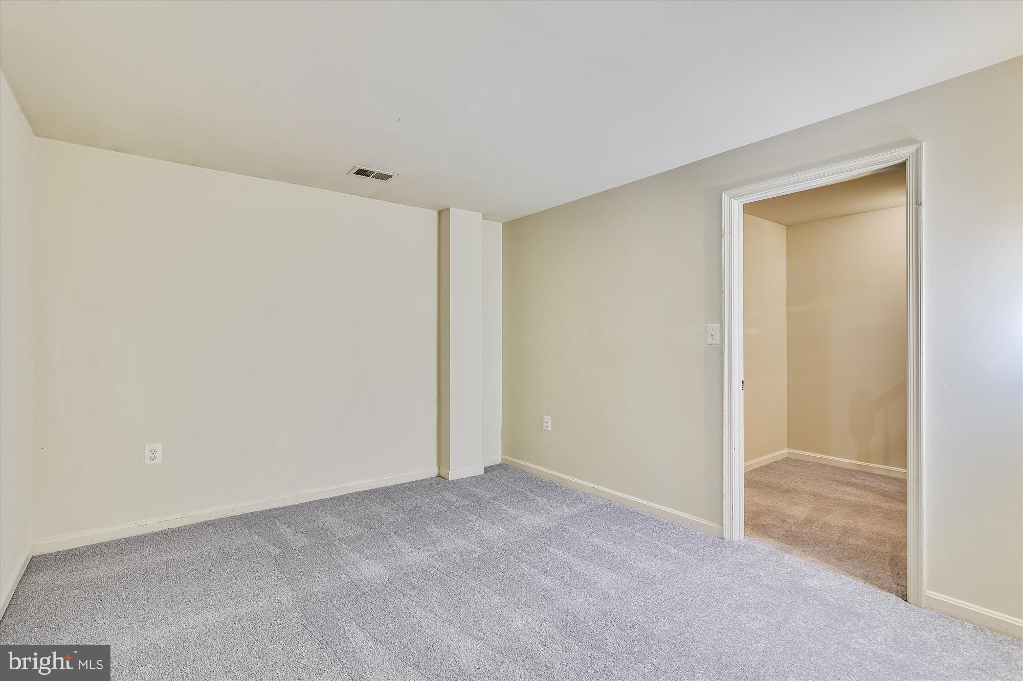 SYCAMORE HILL - Residential