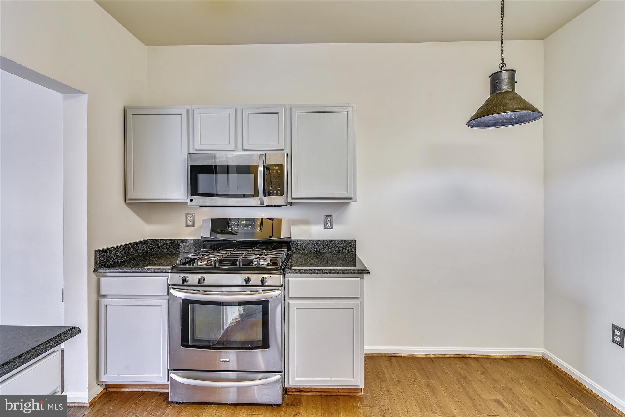 SYCAMORE HILL - Residential