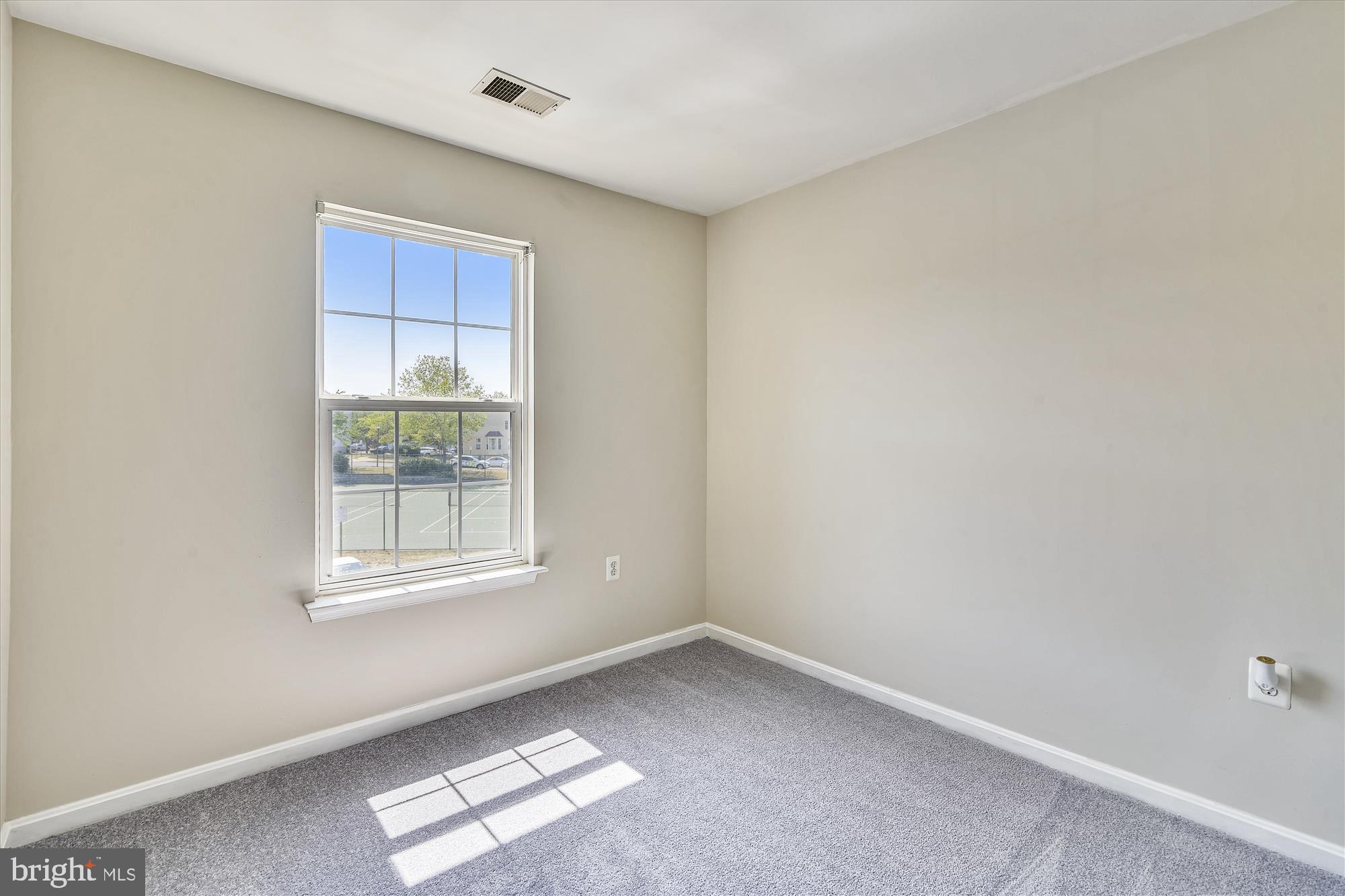 SYCAMORE HILL - Residential