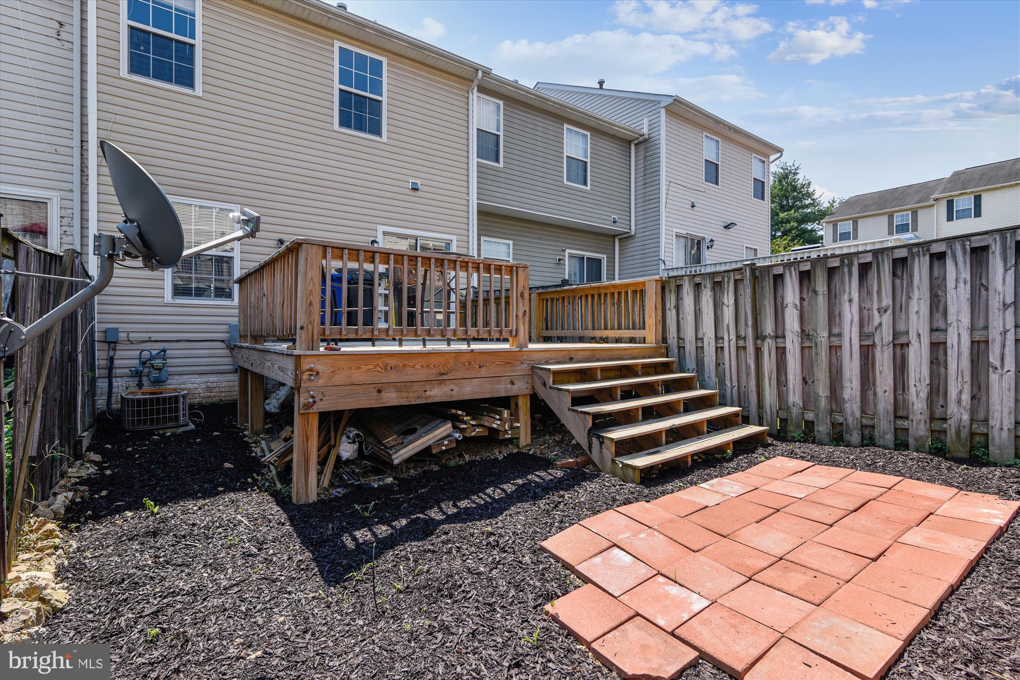 SYCAMORE HILL - Residential