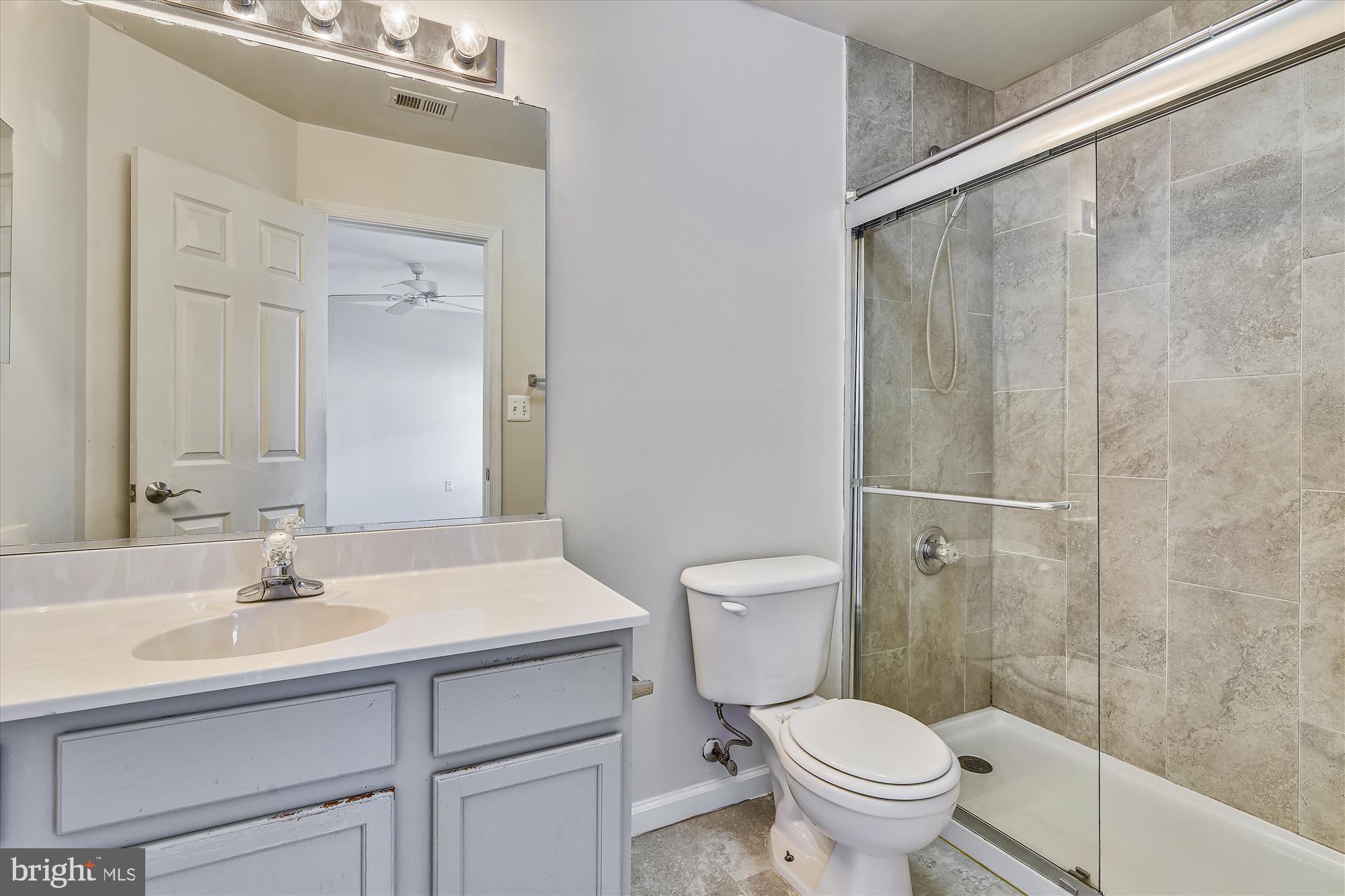 SYCAMORE HILL - Residential