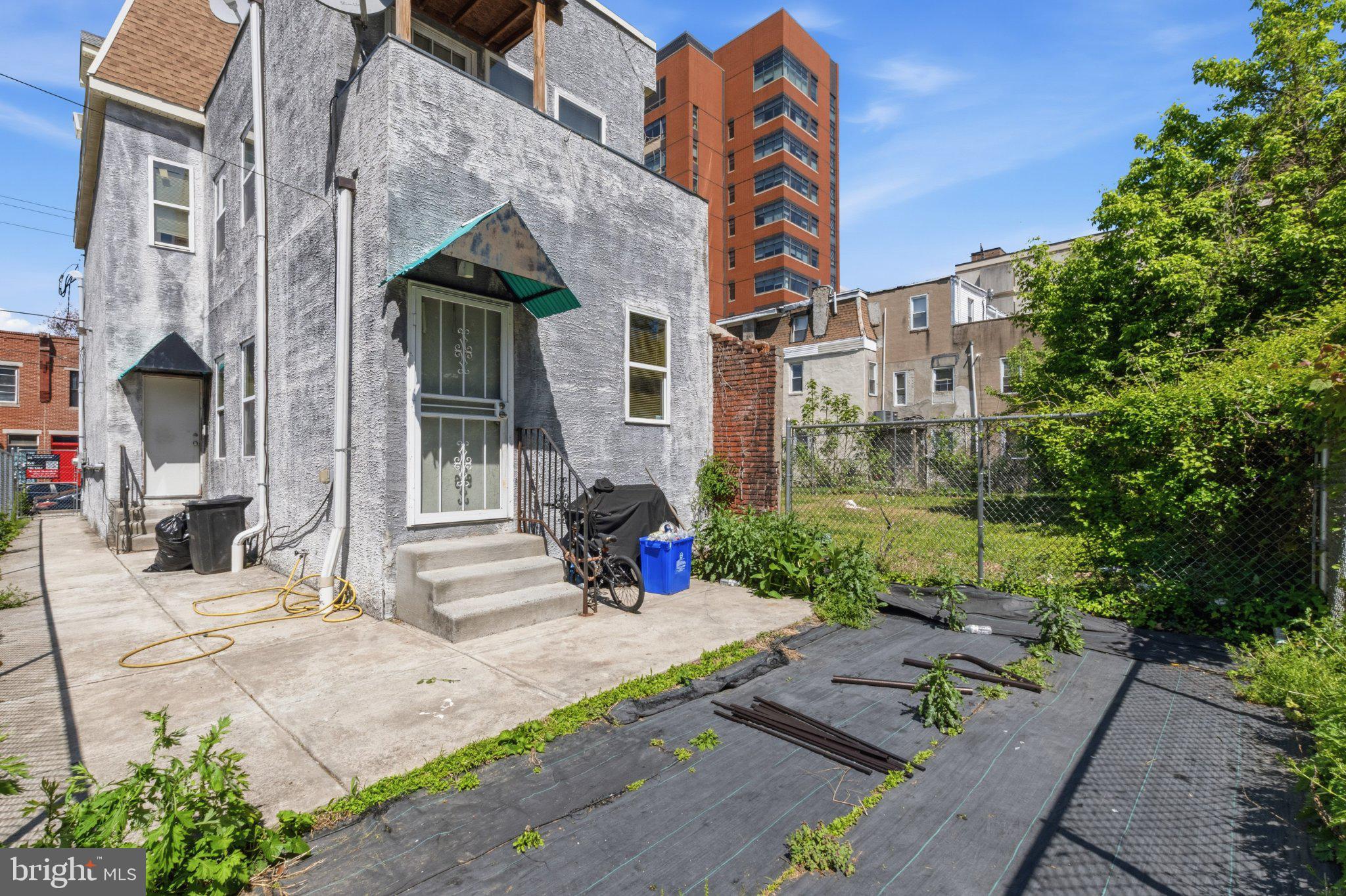 PHILADELPHIA (NORTH) - Residential