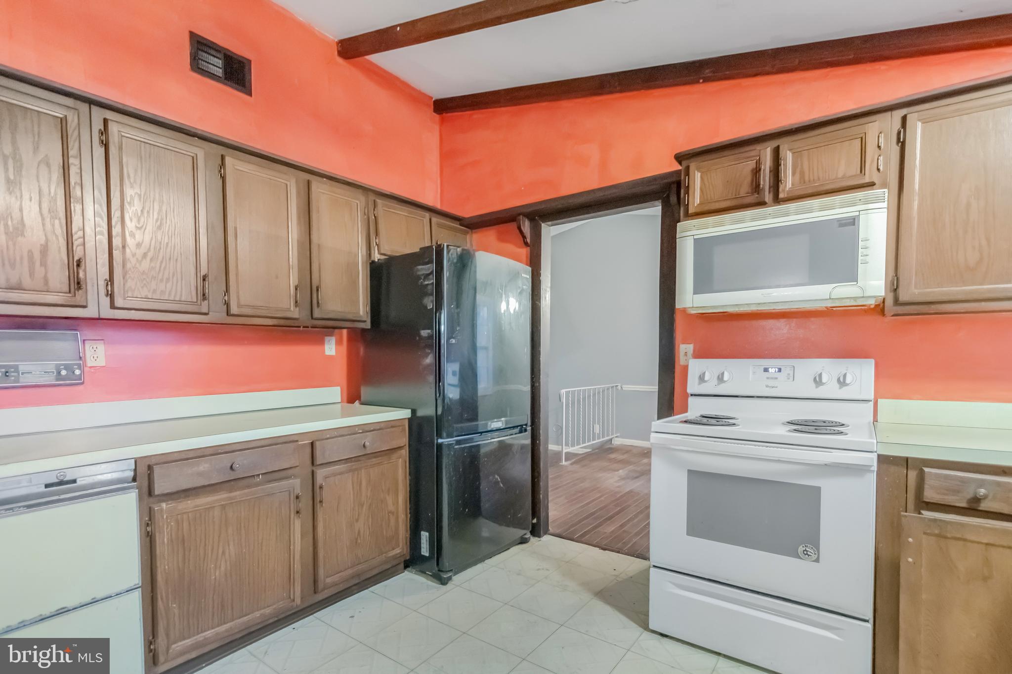 TANTALLON HILLS - Residential