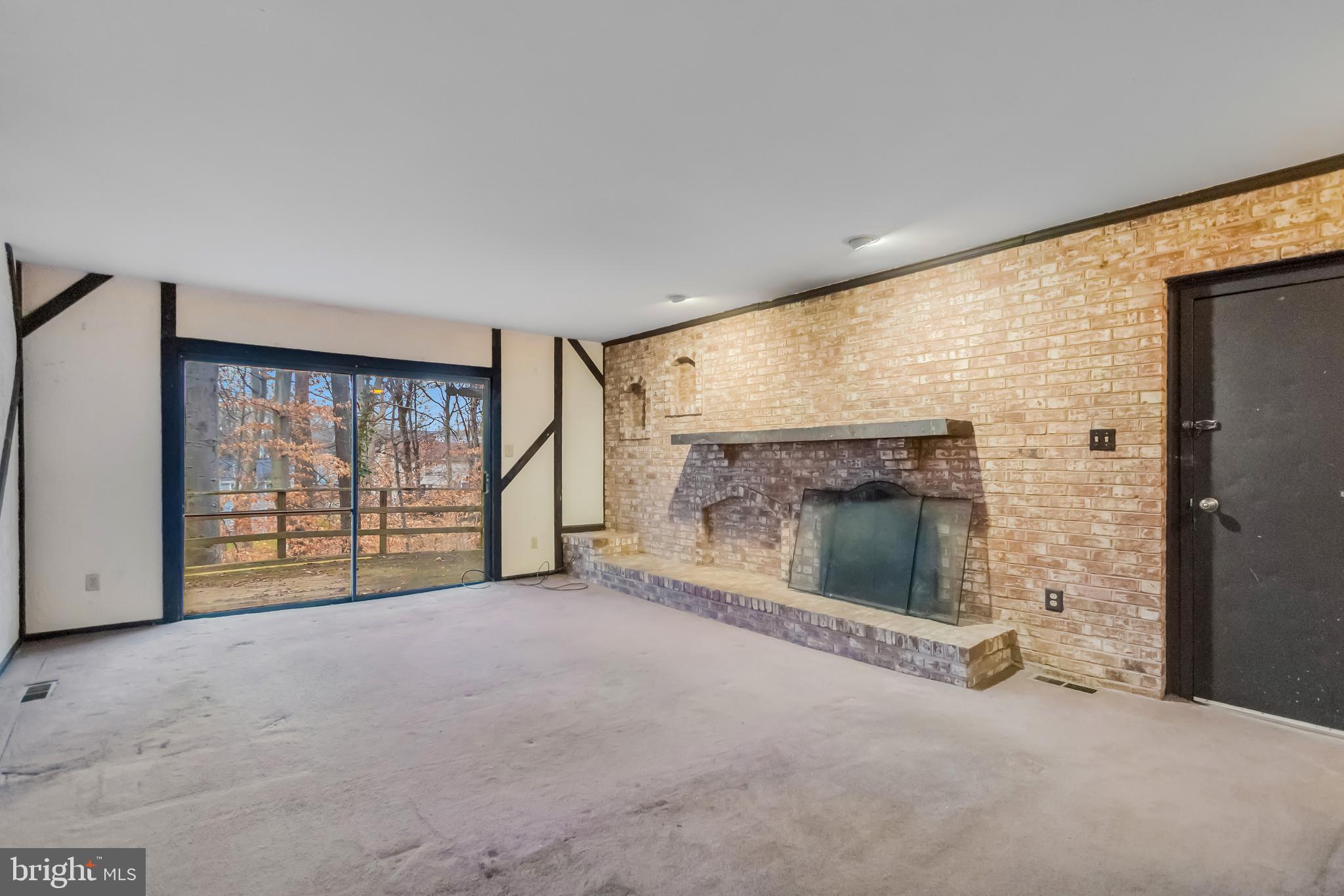 TANTALLON HILLS - Residential