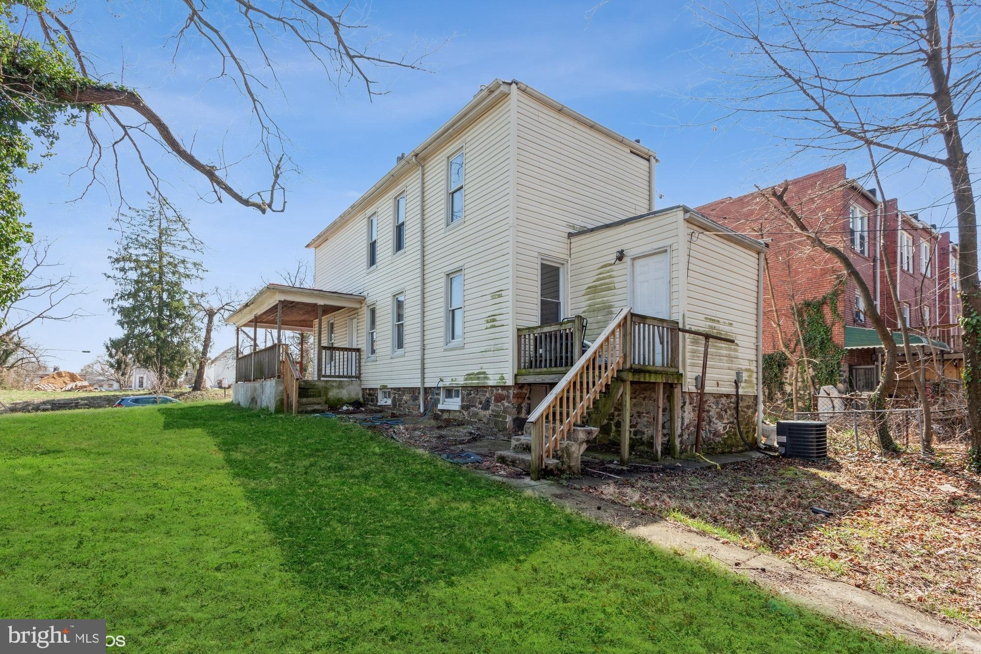 SAINT JOSEPHS - Residential