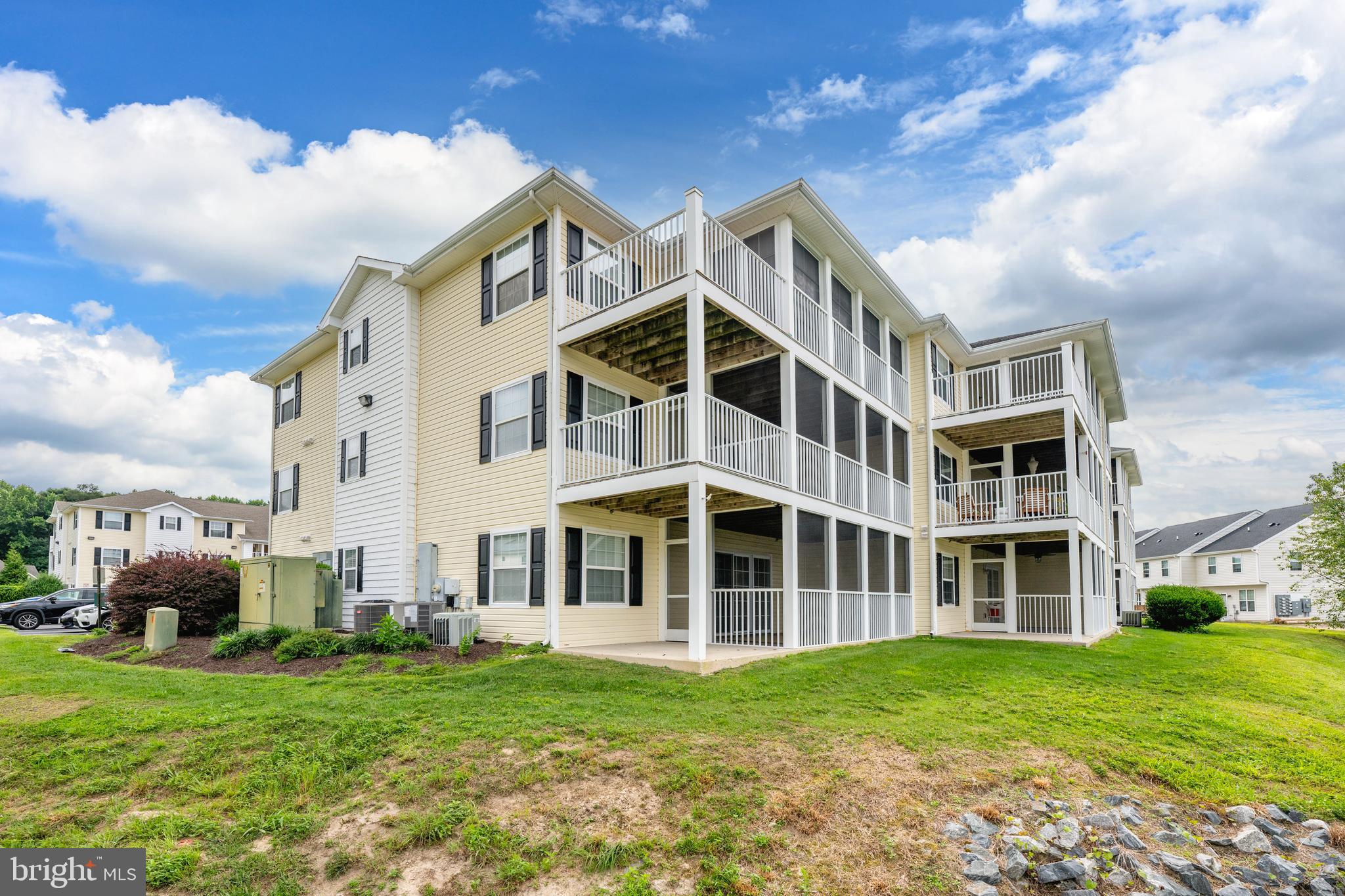 5106 CAITLINS WAY 5106