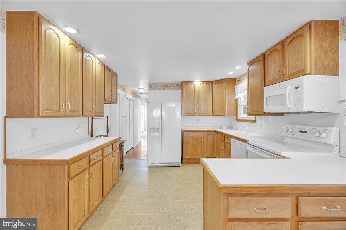 24 CONSTITUTION BOULEVARD