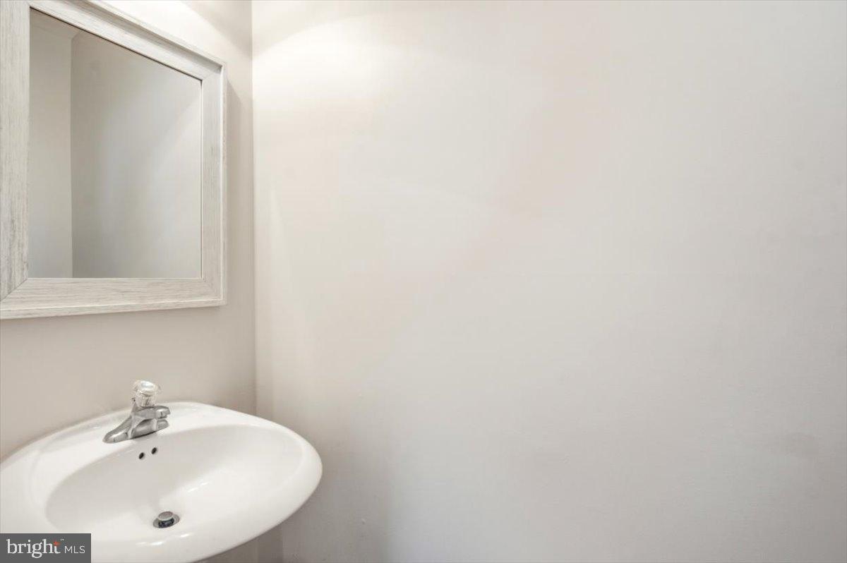 SHENANDOAH SPRINGS - Residential