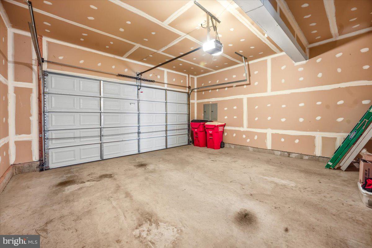 SHENANDOAH SPRINGS - Residential