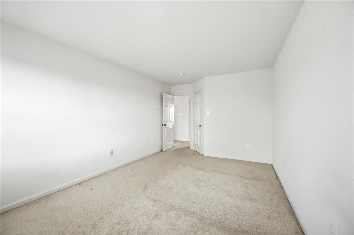 SHENANDOAH SPRINGS - Residential