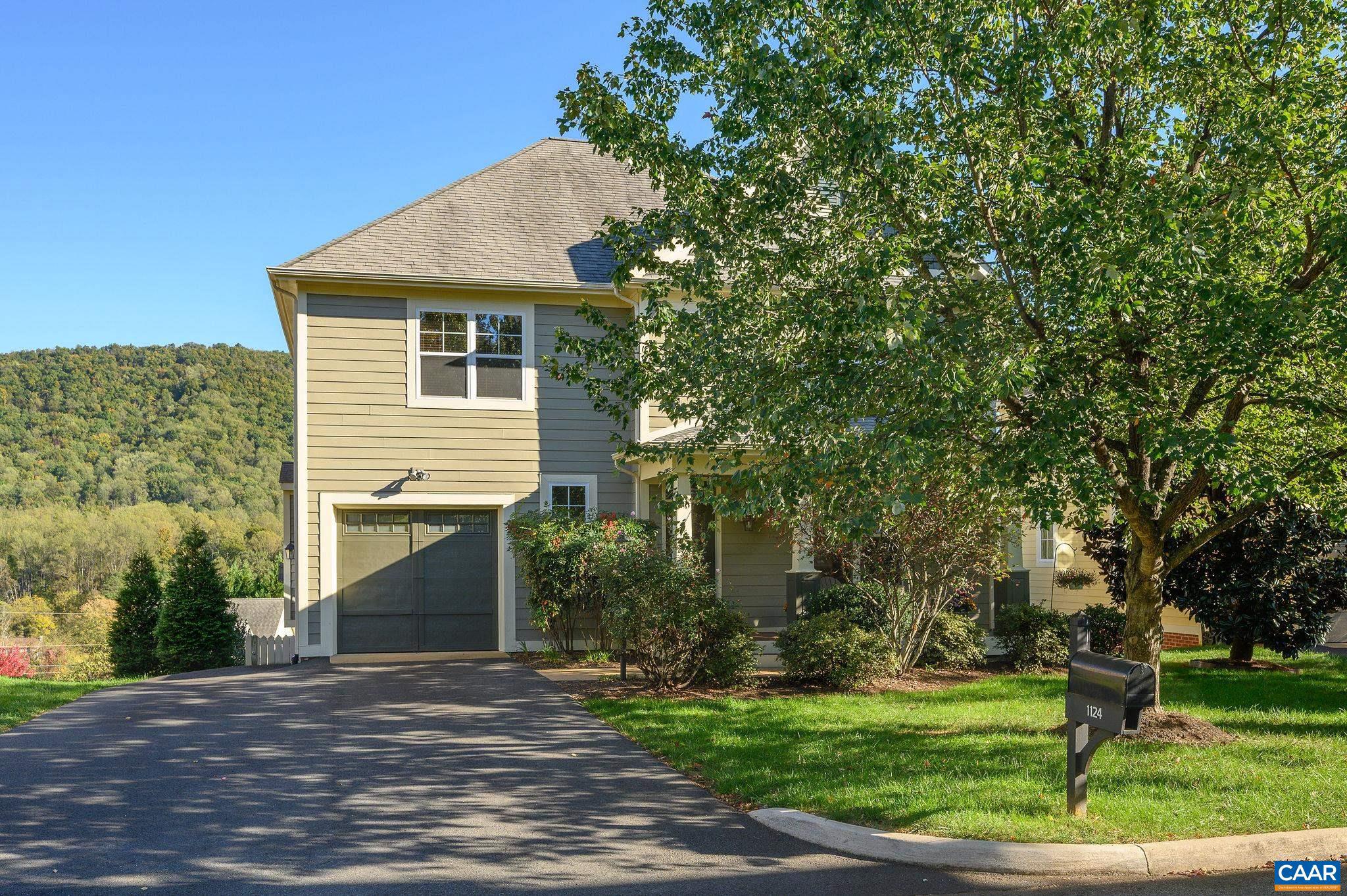 AVON PARK - Residential