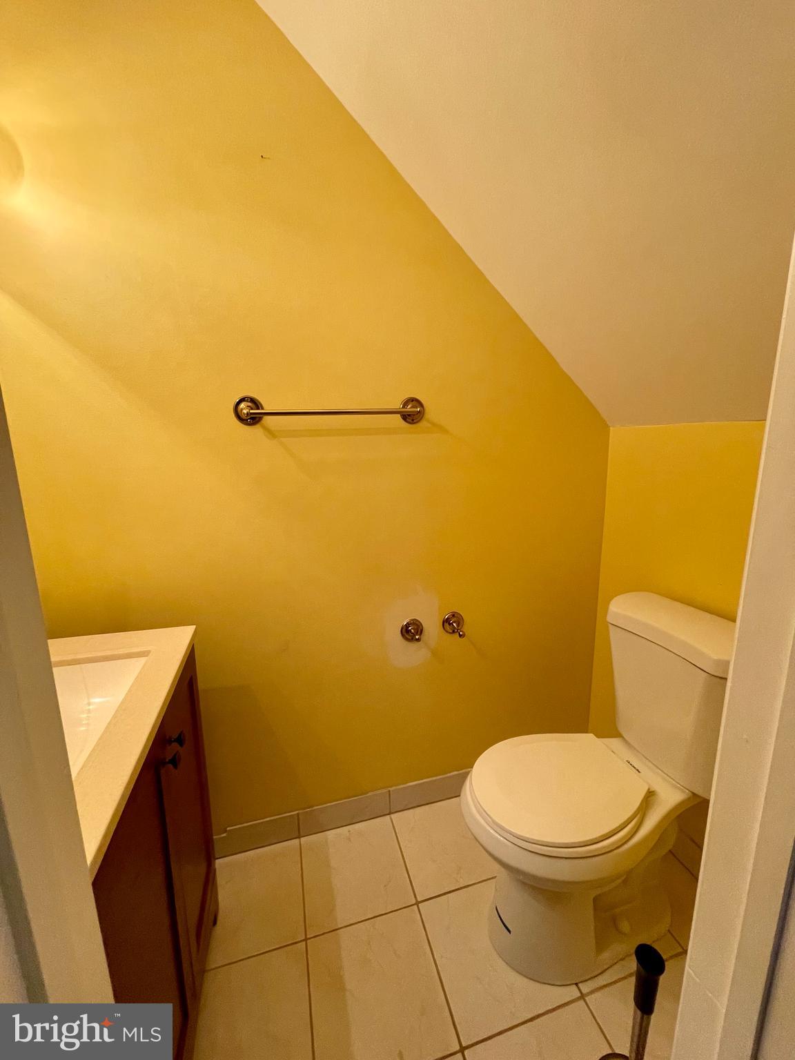 VILLAGE OF HICKORY RIDGE - Residential