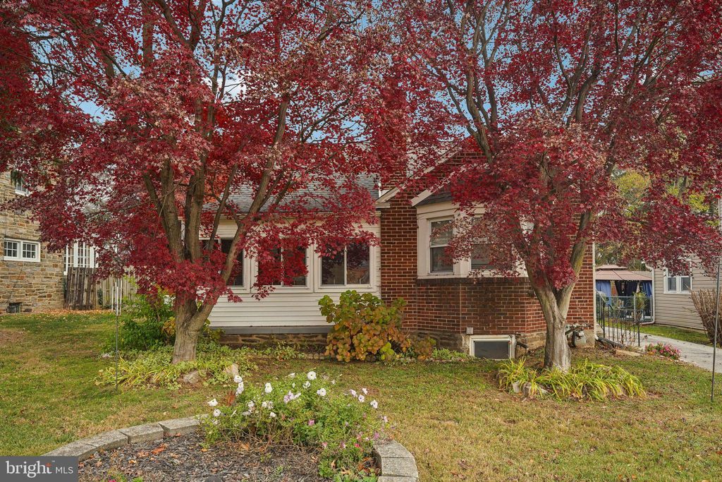 Photo of 203 S Oak Avenue, PRIMOS, PA 19018 (MLS # PADE2104430)