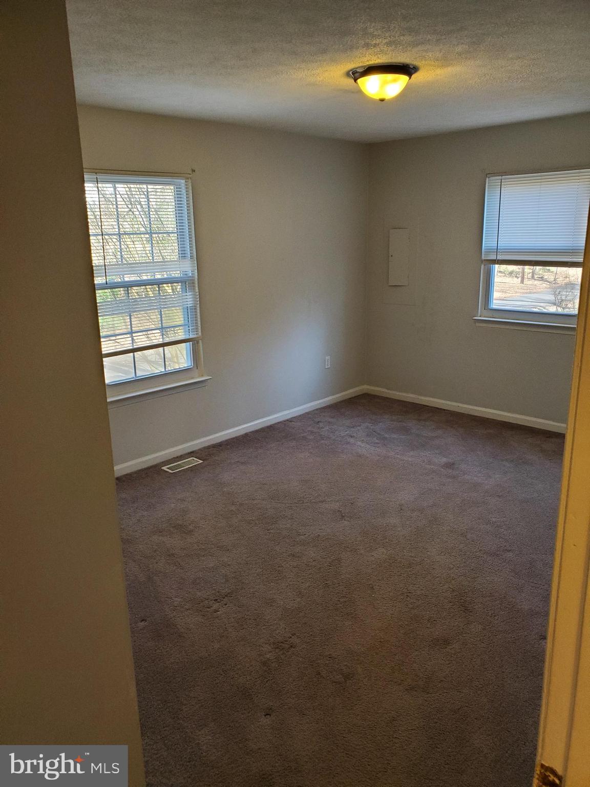 CHESAPEAKE RANCH ESTATES - Residential Lease