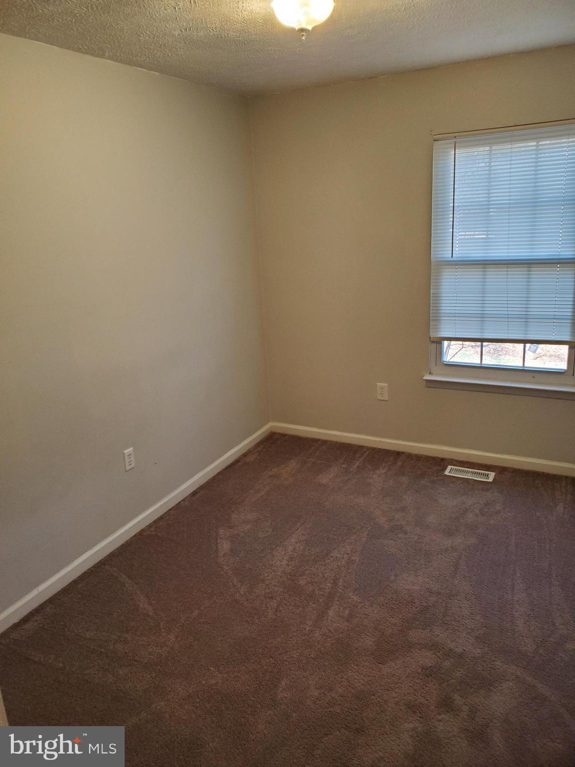 CHESAPEAKE RANCH ESTATES - Residential Lease