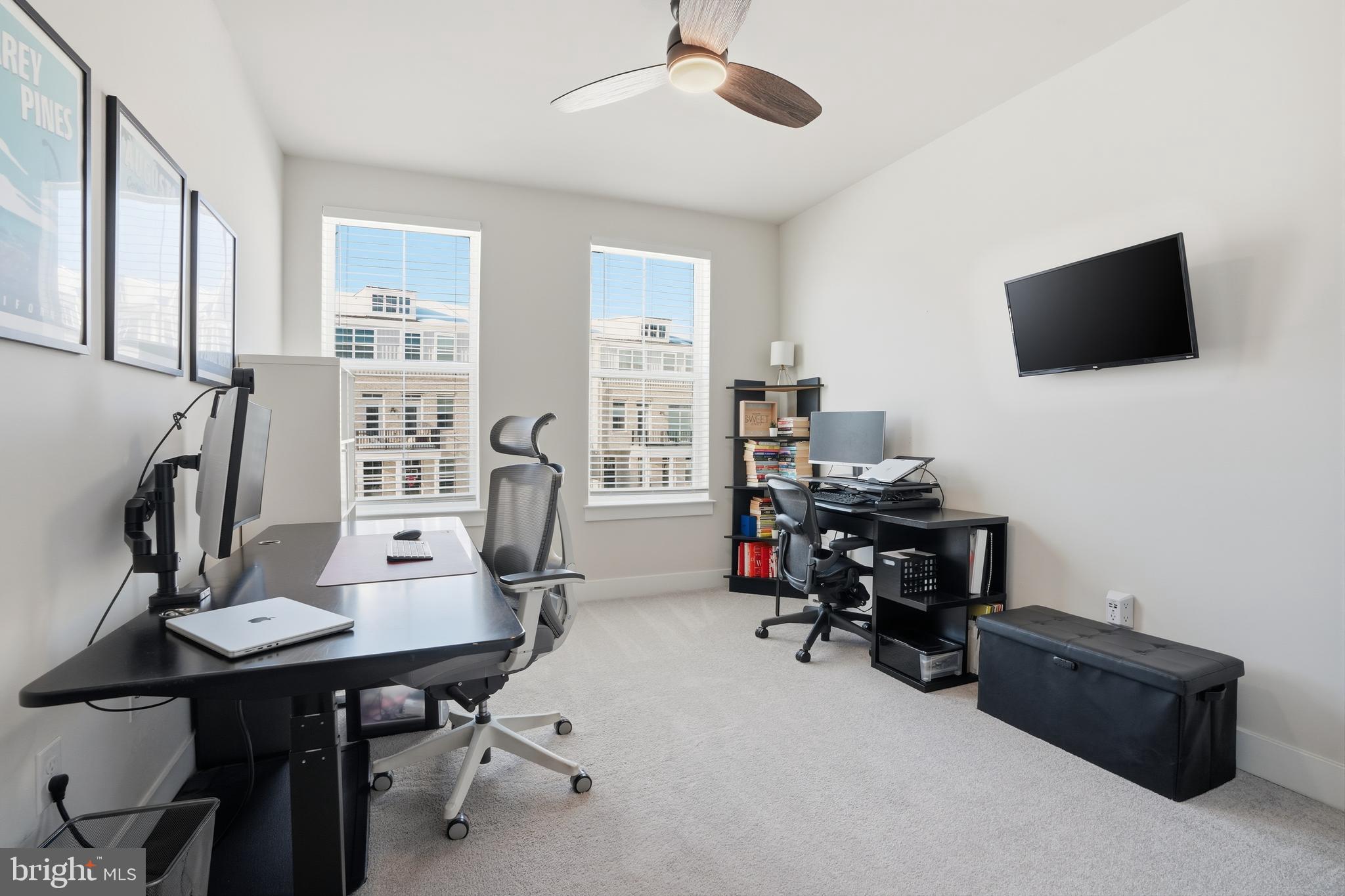 STEELPOINTE - Residential