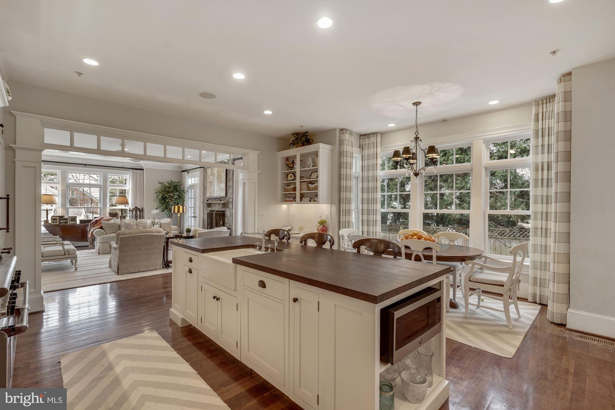 CHEVY CHASE - Residential