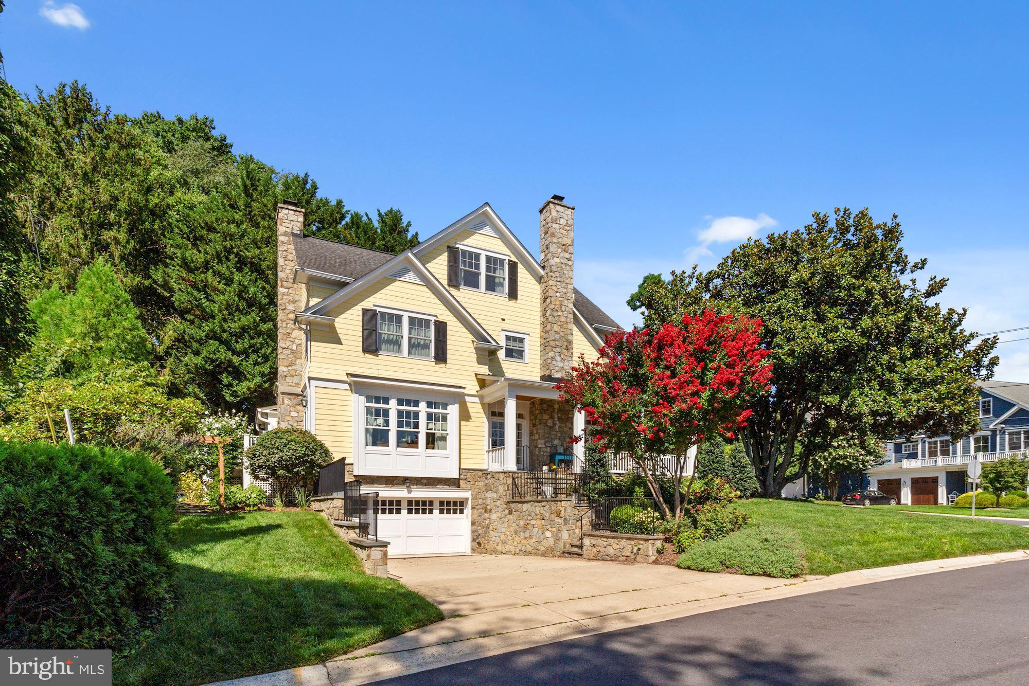 CHEVY CHASE - Residential