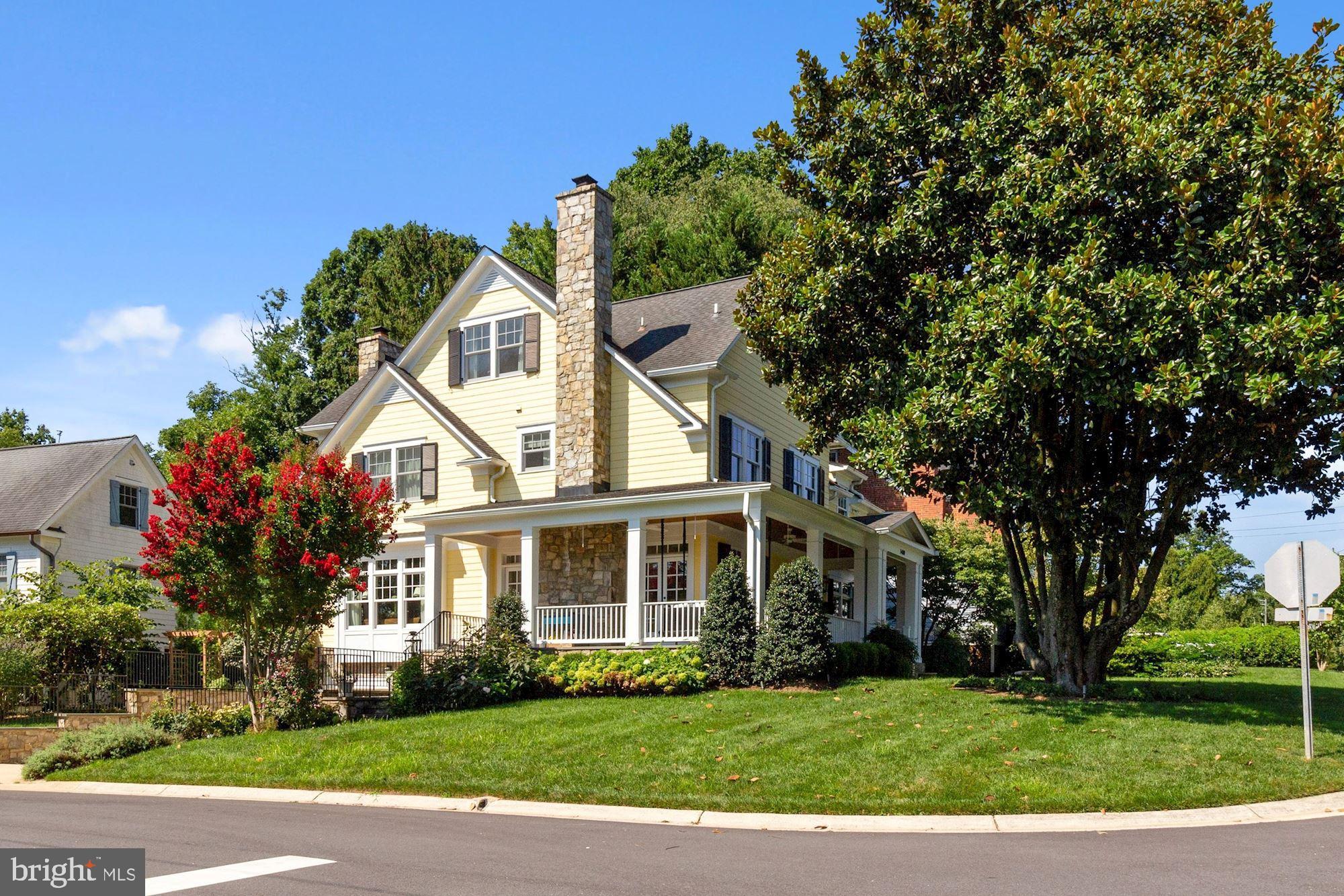 CHEVY CHASE - Residential