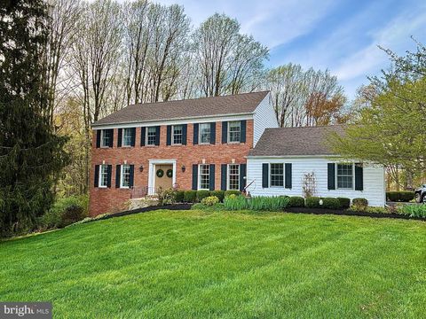 219 WILTSHIRE DRIVE KENNETT SQUARE PA 19348