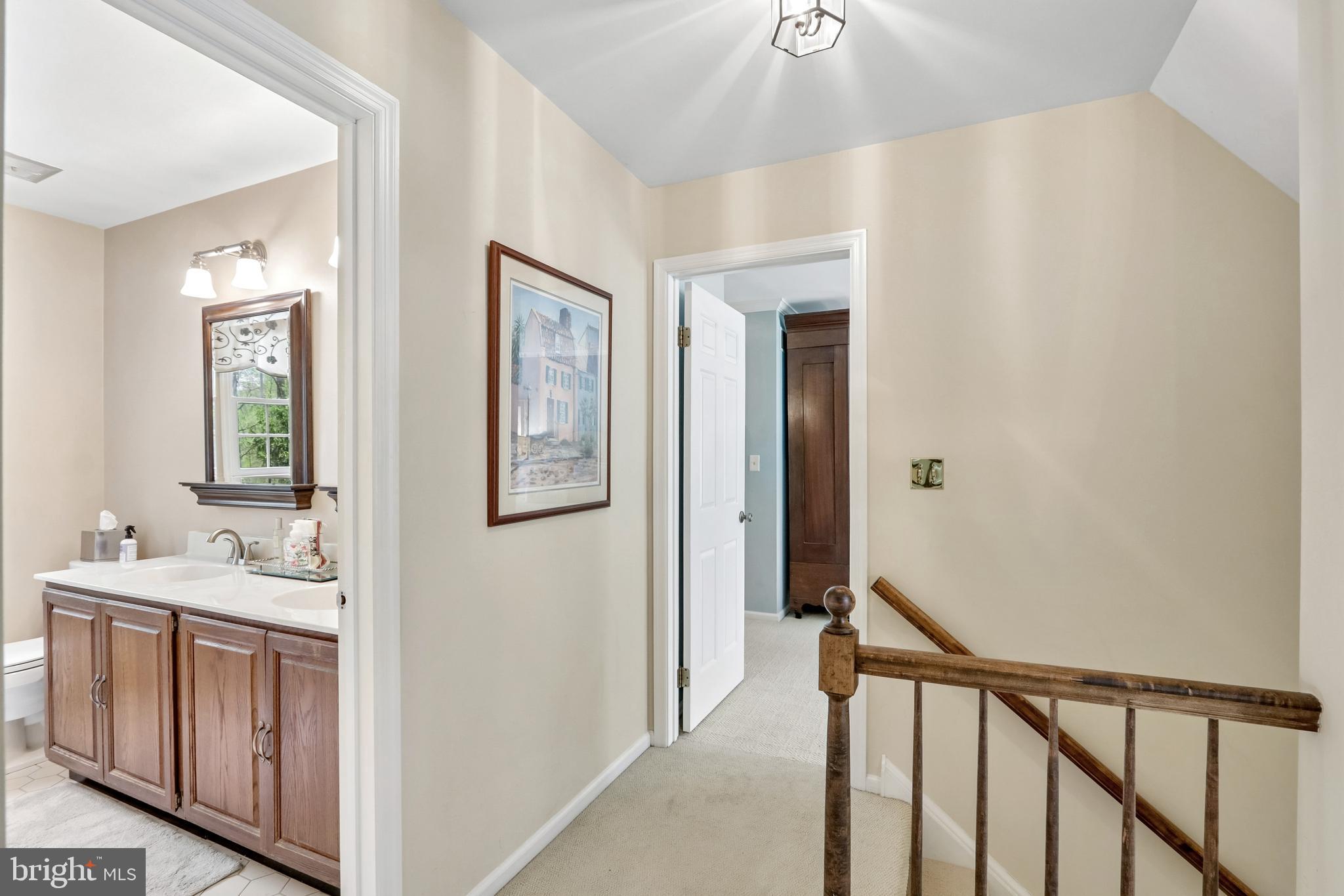 WILTSHIRE - Residential