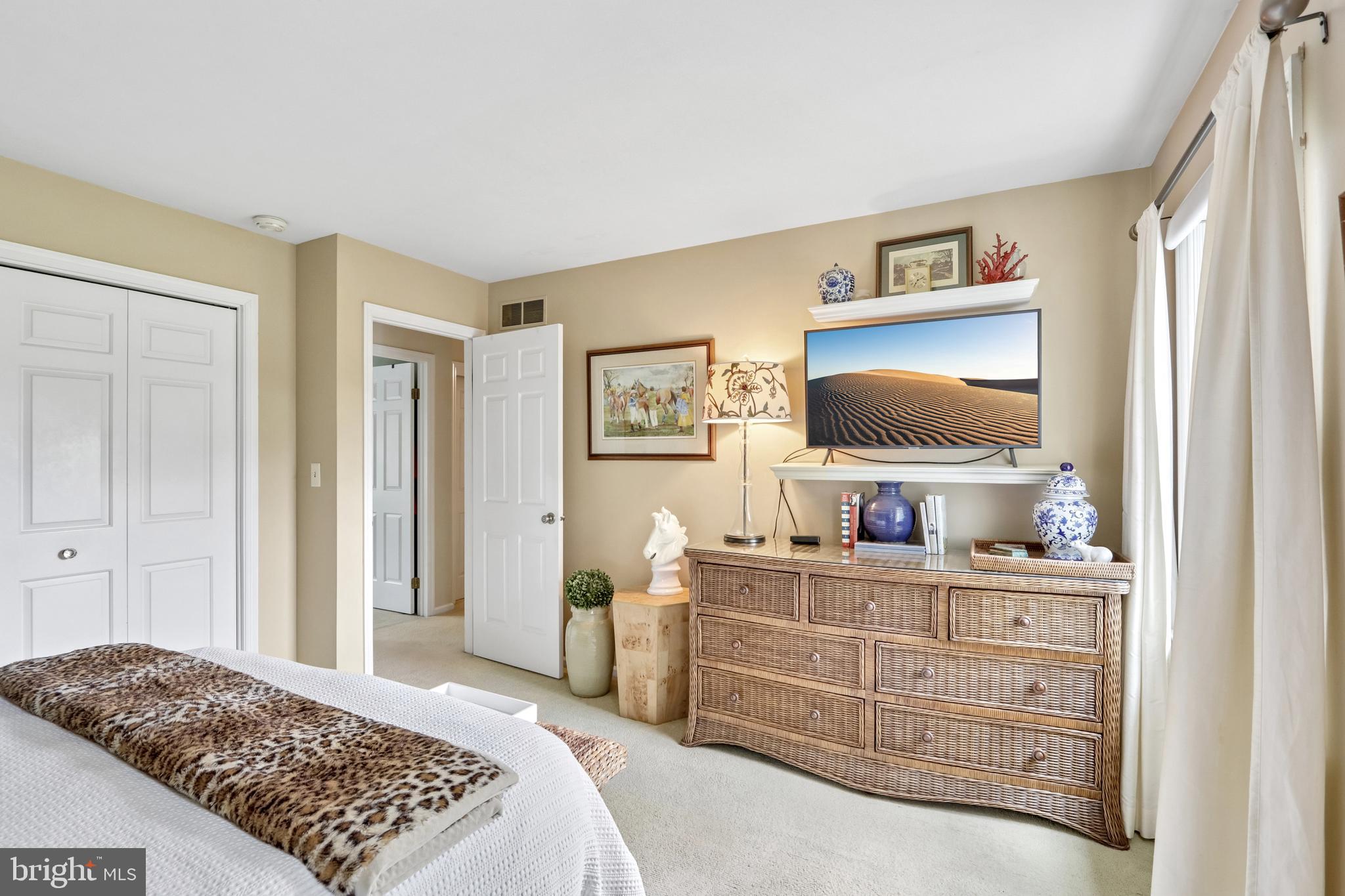 WILTSHIRE - Residential