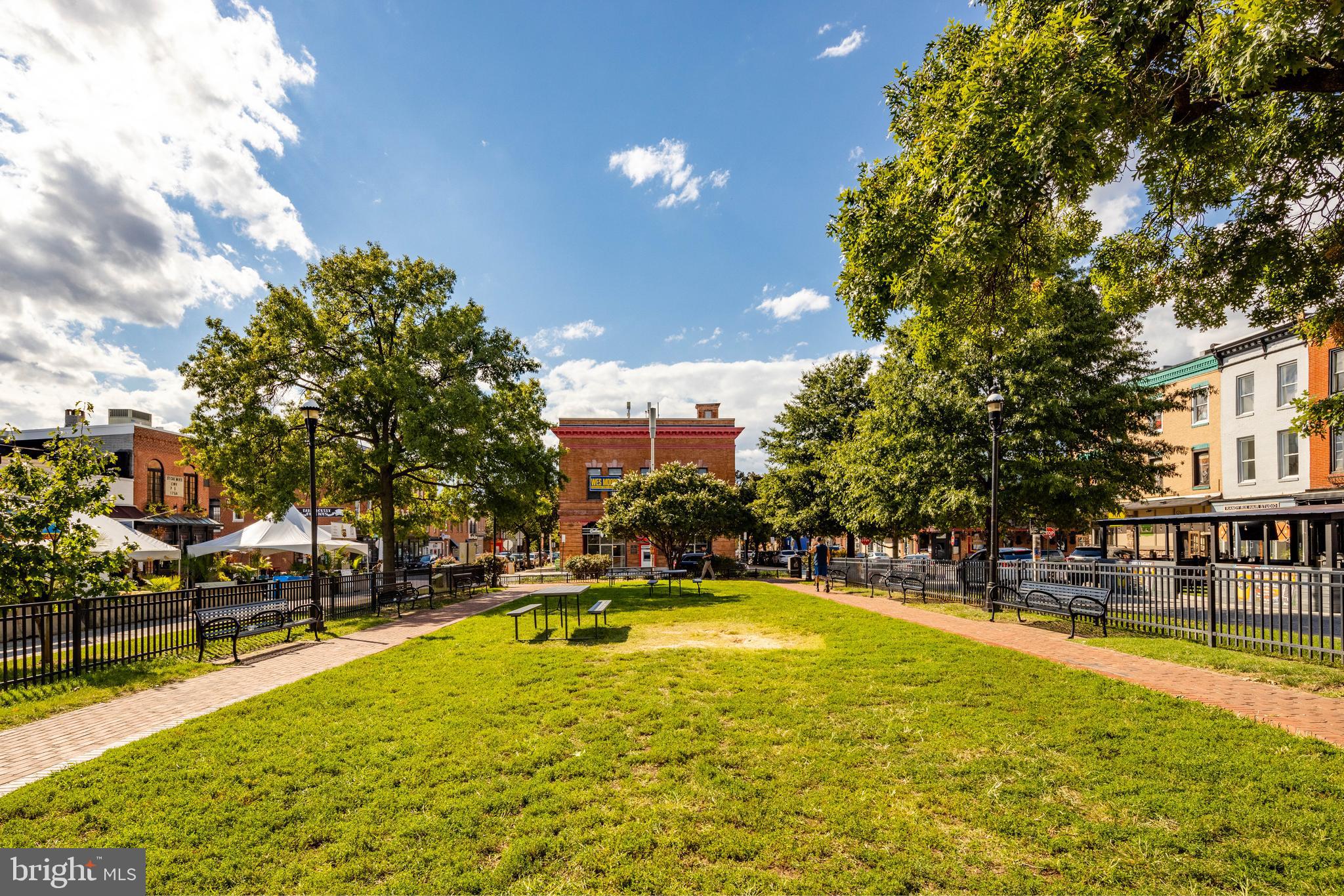 CANTON - Residential