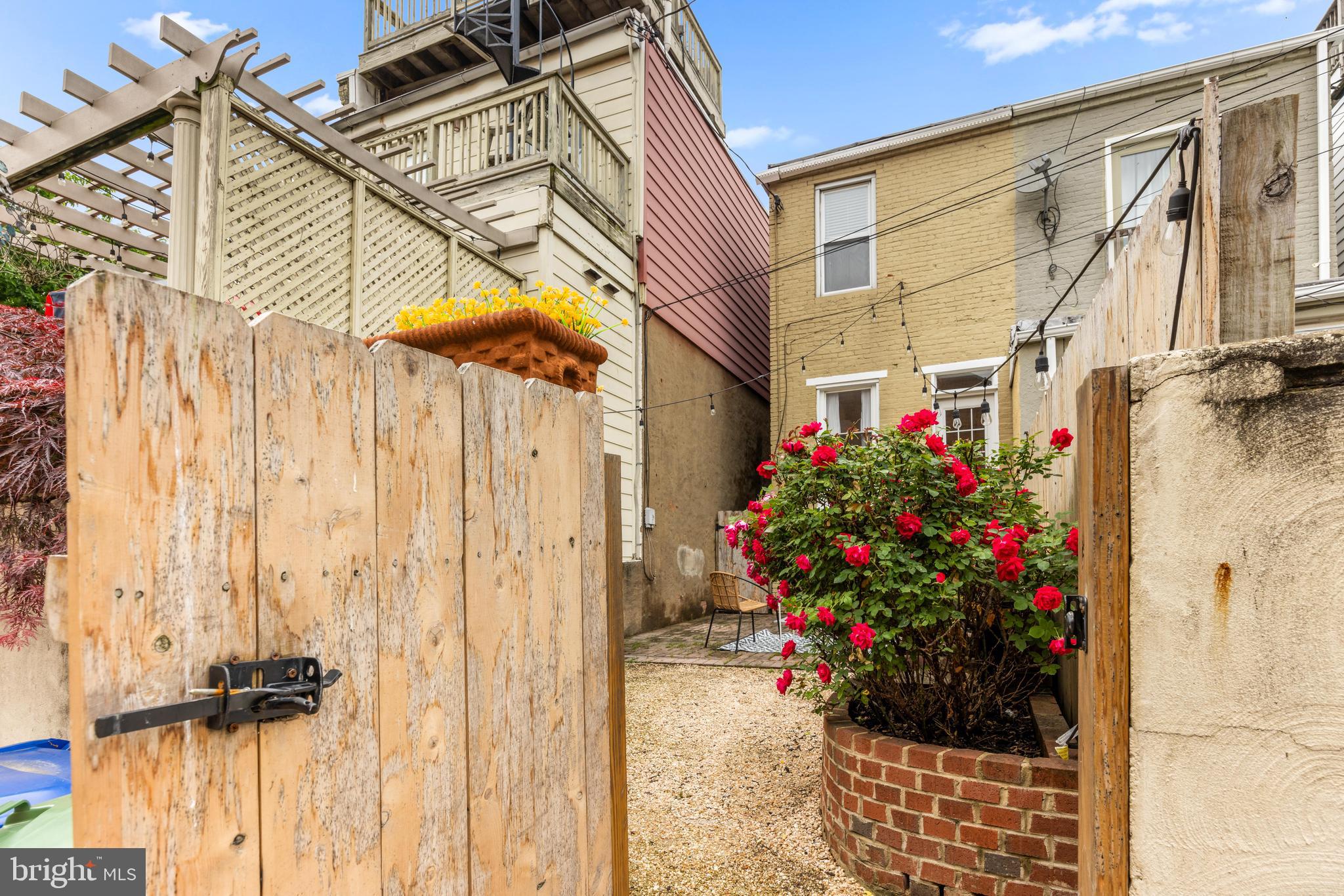 CANTON - Residential