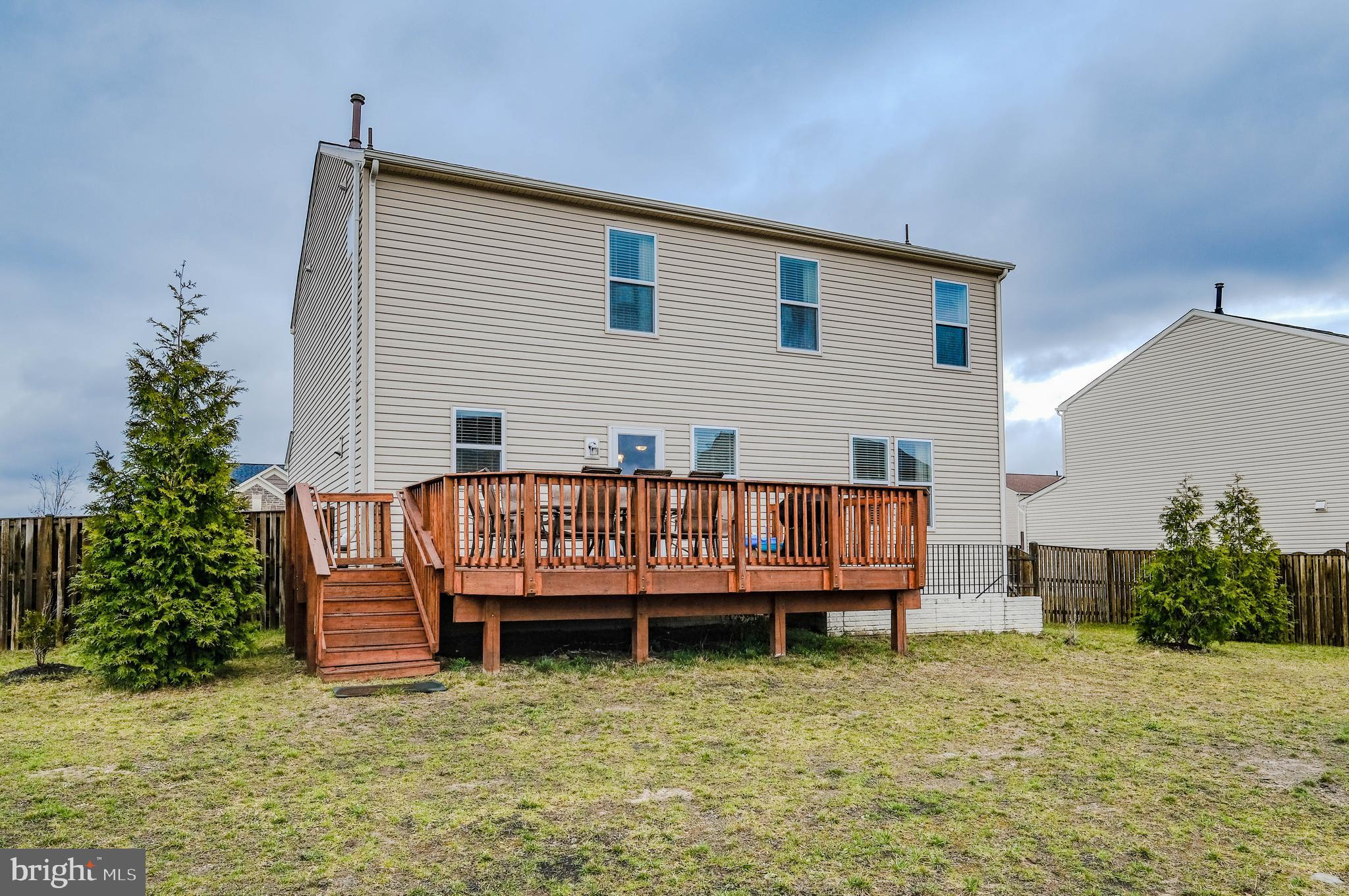 MEADOWS EDGE - Residential