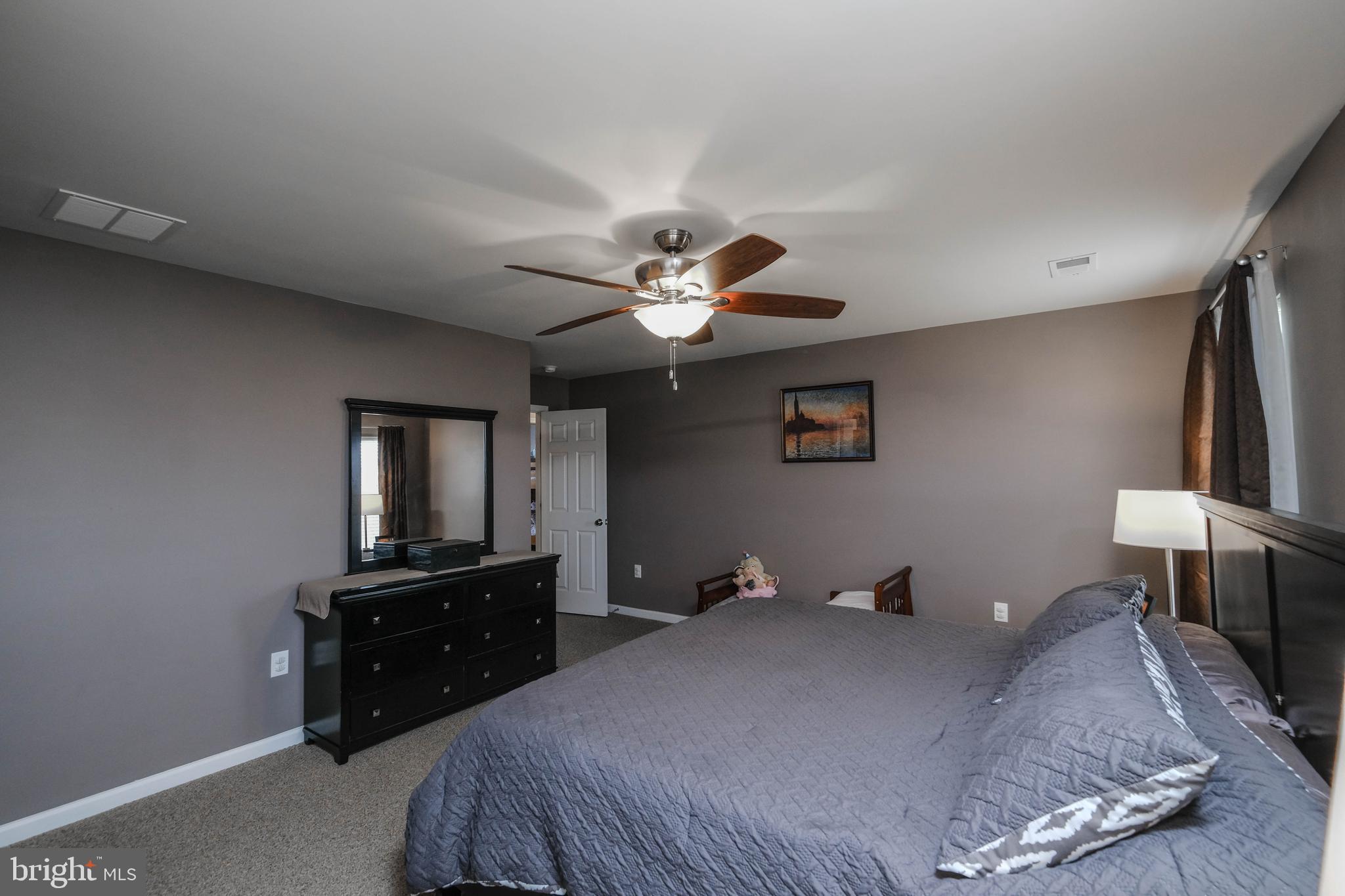 MEADOWS EDGE - Residential