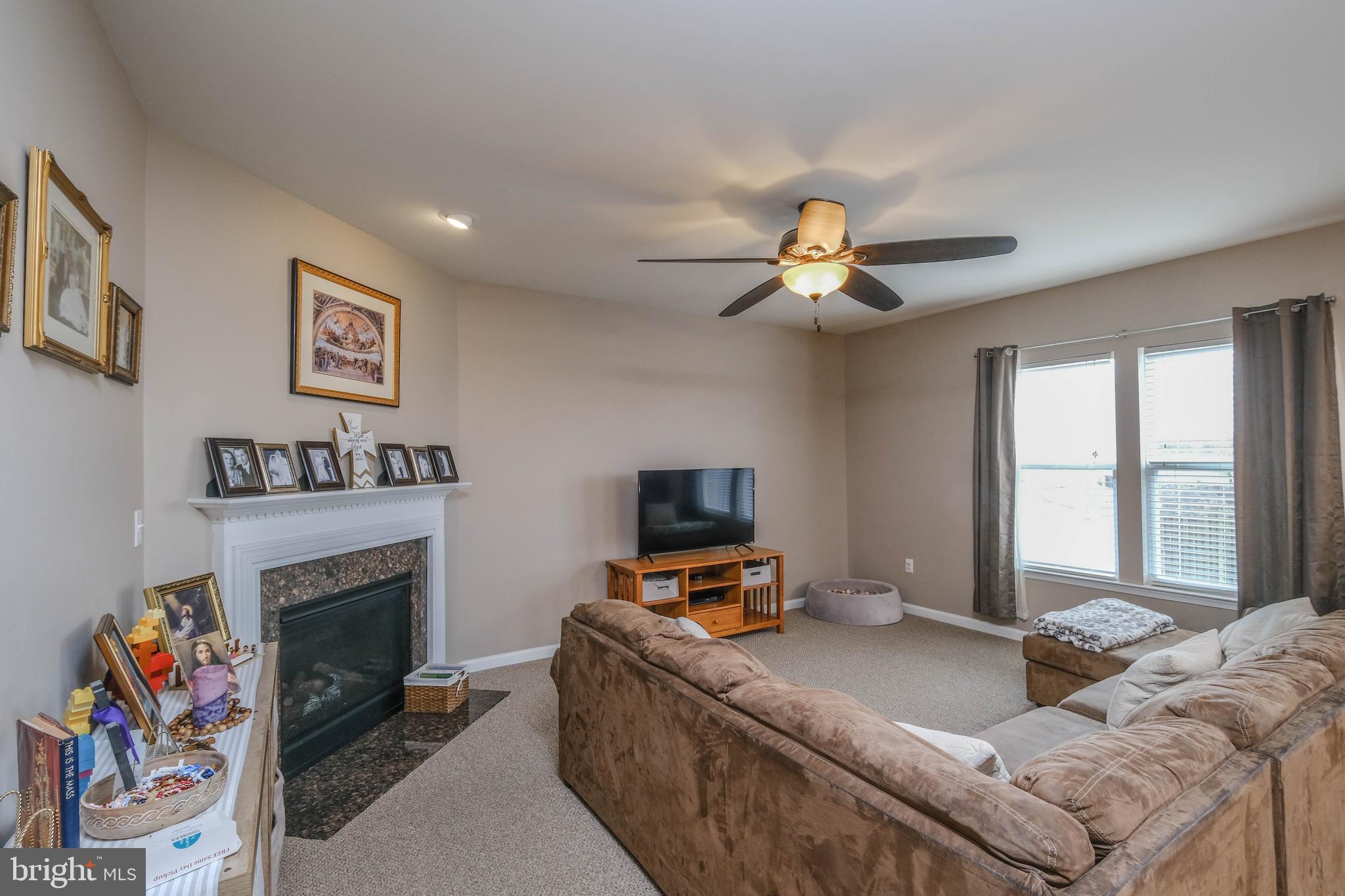 MEADOWS EDGE - Residential