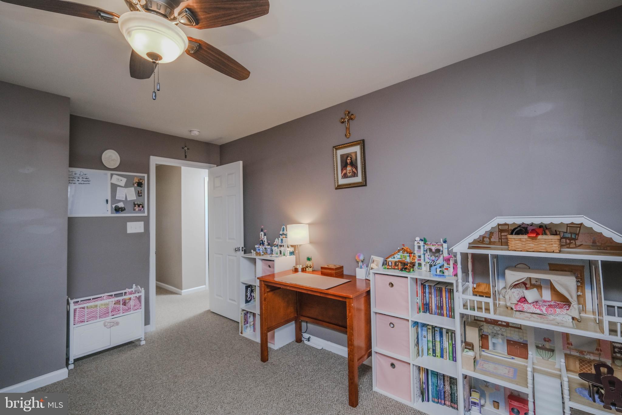 MEADOWS EDGE - Residential