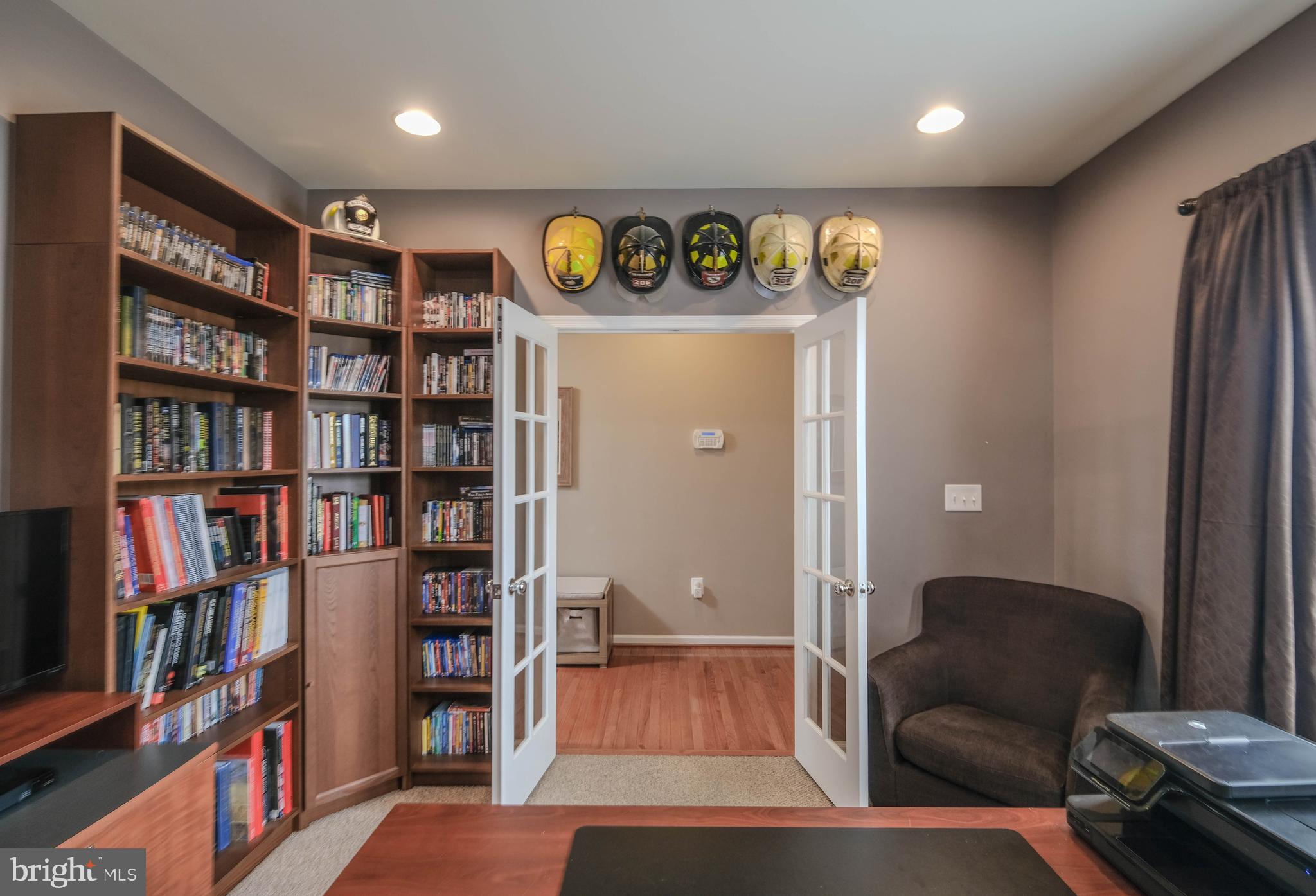 MEADOWS EDGE - Residential