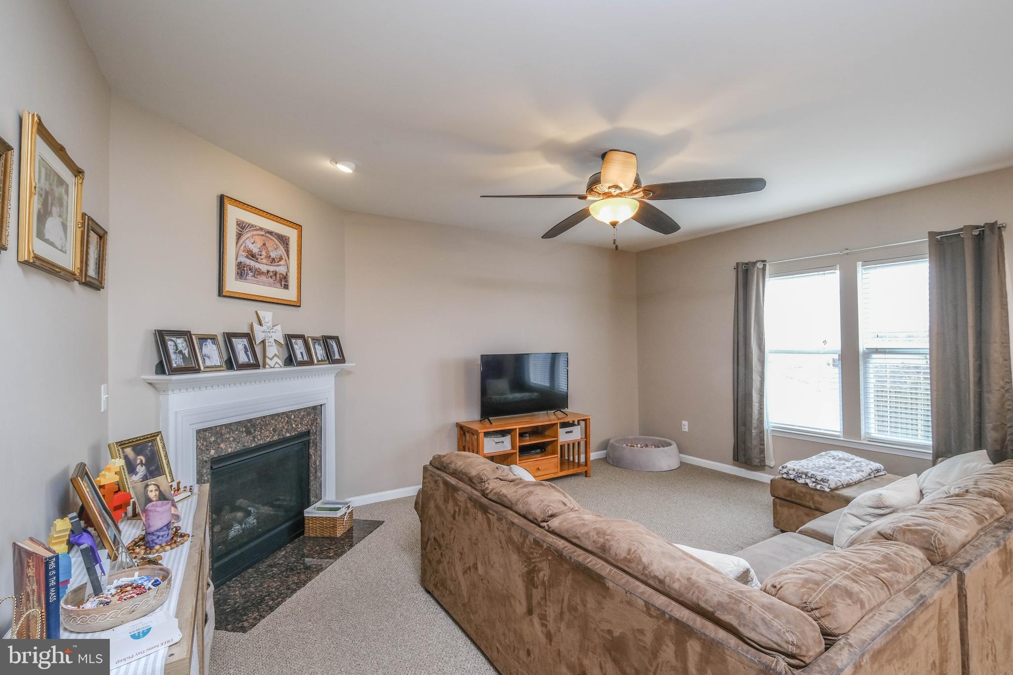 MEADOWS EDGE - Residential