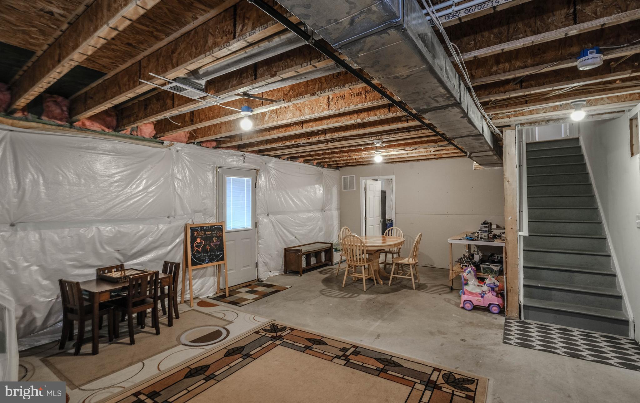 MEADOWS EDGE - Residential