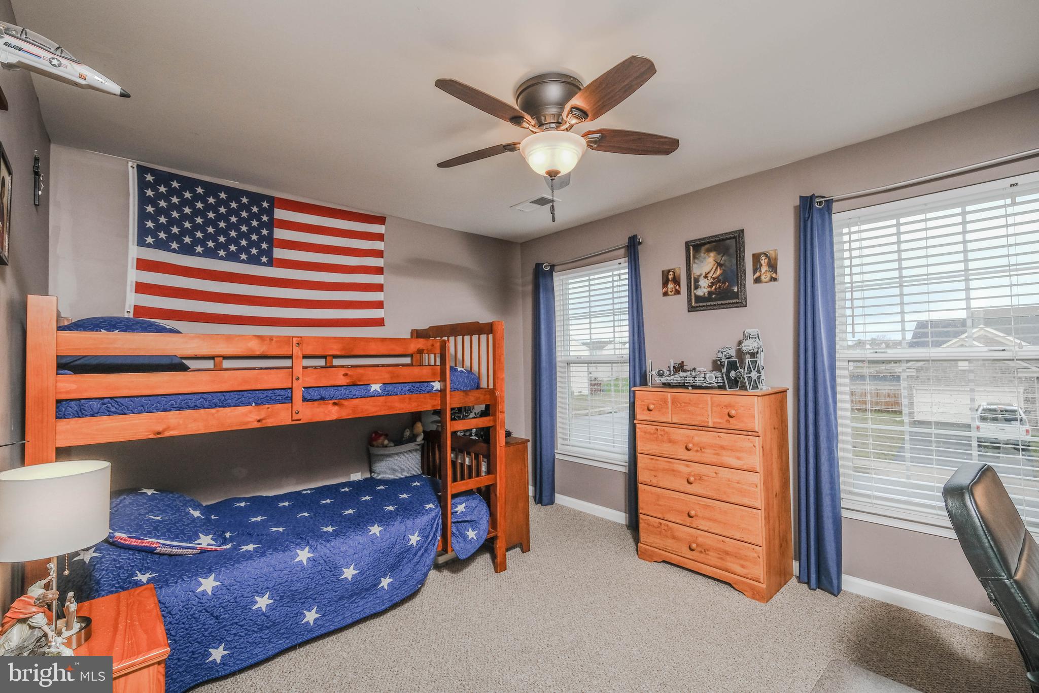 MEADOWS EDGE - Residential